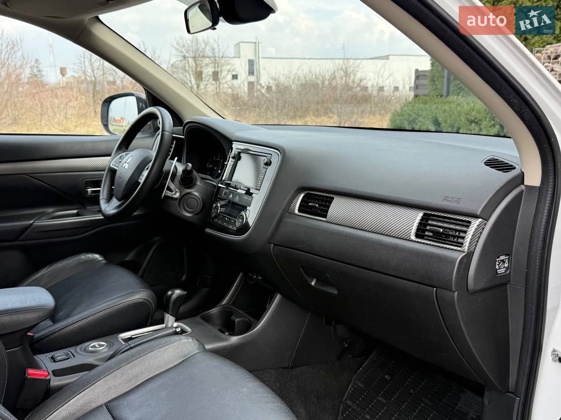 2014 Mitsubishi Outlander - мініатюра 36