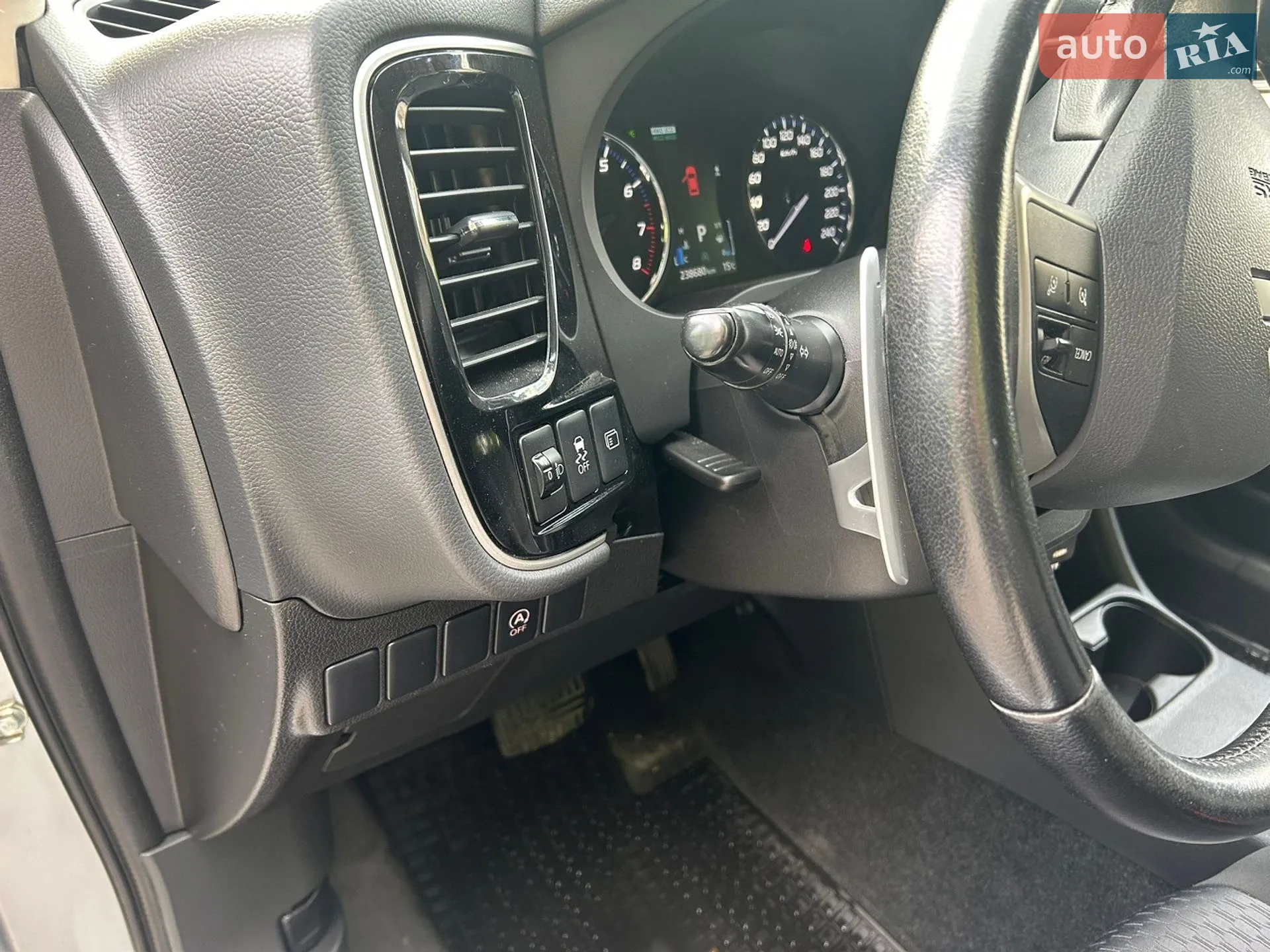 2013 Mitsubishi Outlander - мініатюра 27