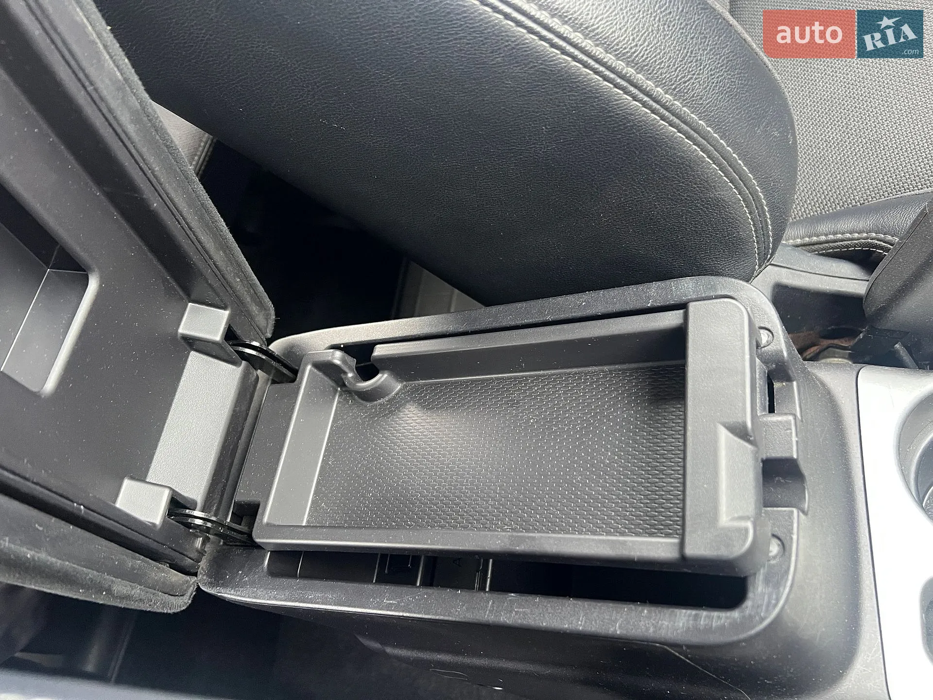 2010 Mitsubishi Outlander - мініатюра 43