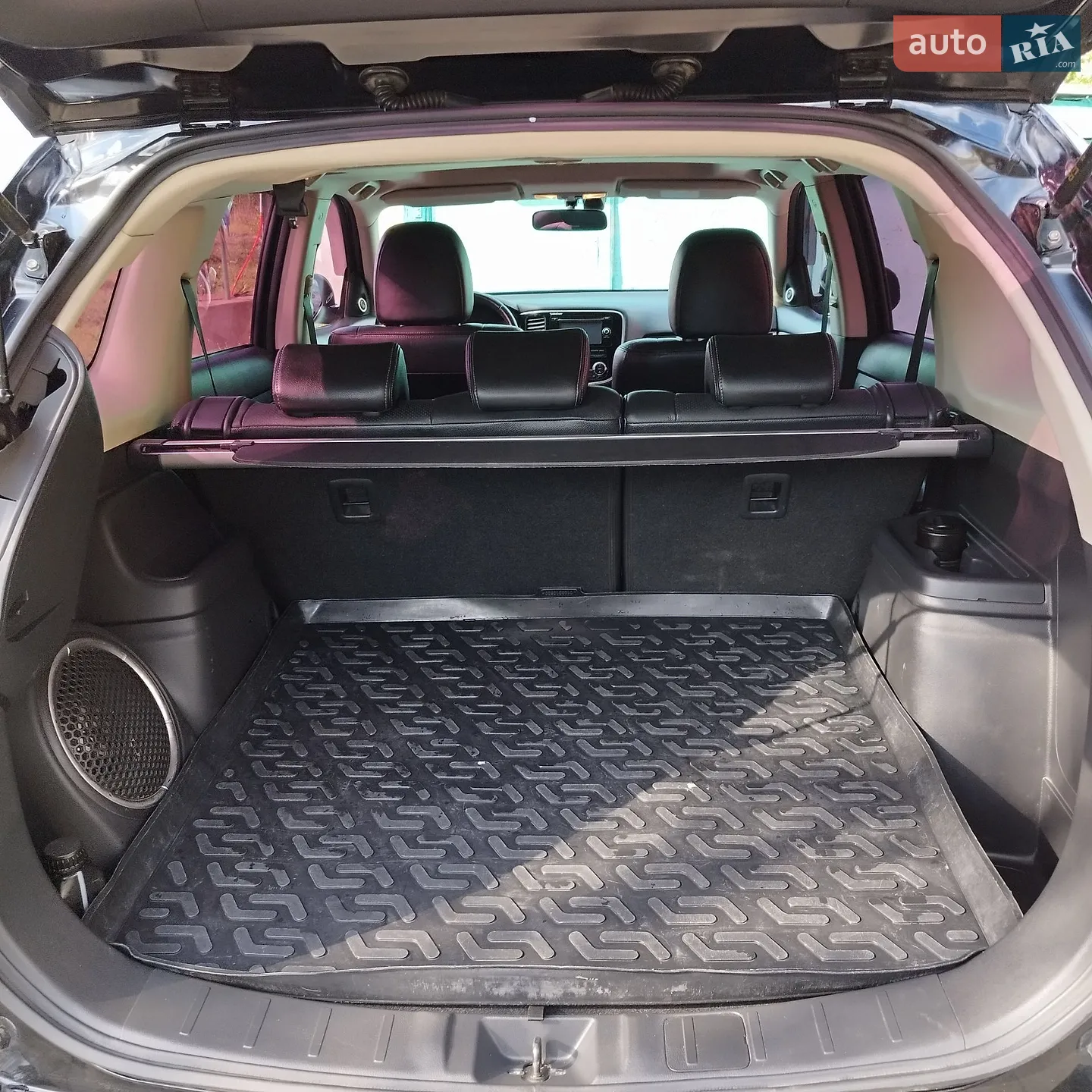 2013 Mitsubishi Outlander - мініатюра 10
