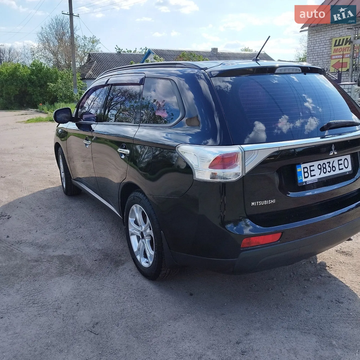 2013 Mitsubishi Outlander - мініатюра 3