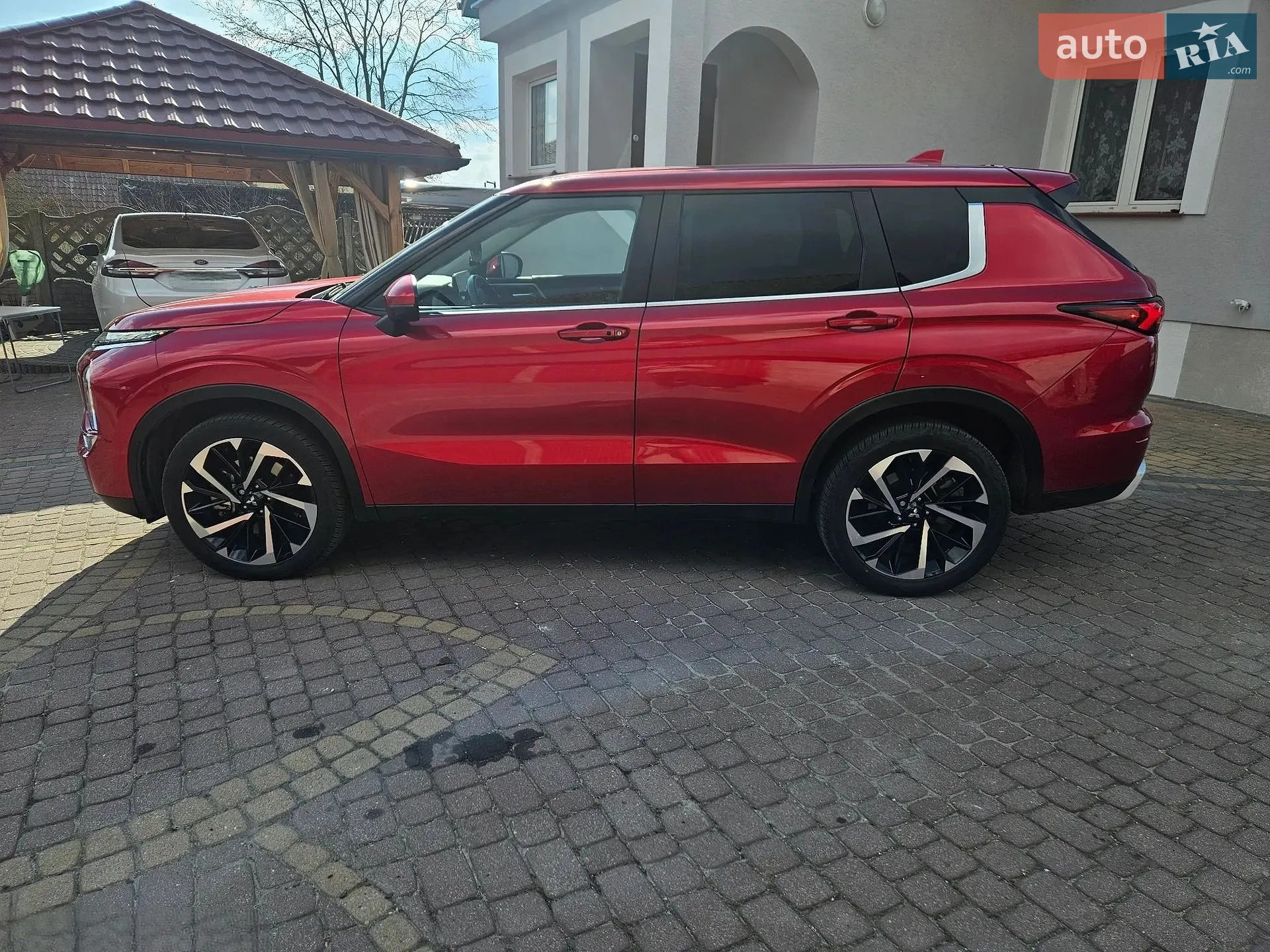 2023 Mitsubishi Outlander - мініатюра 3