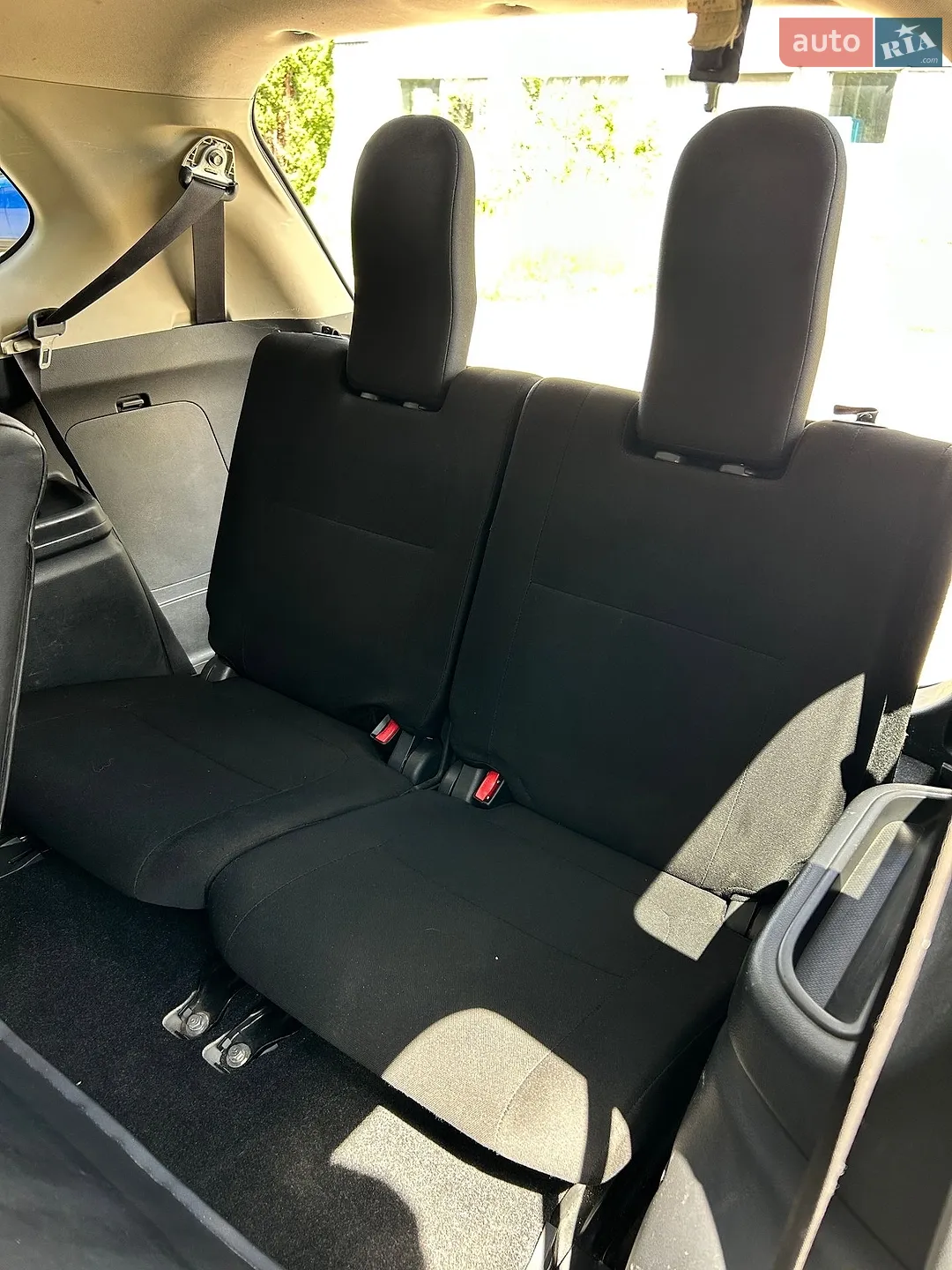 2017 Mitsubishi Outlander - мініатюра 16