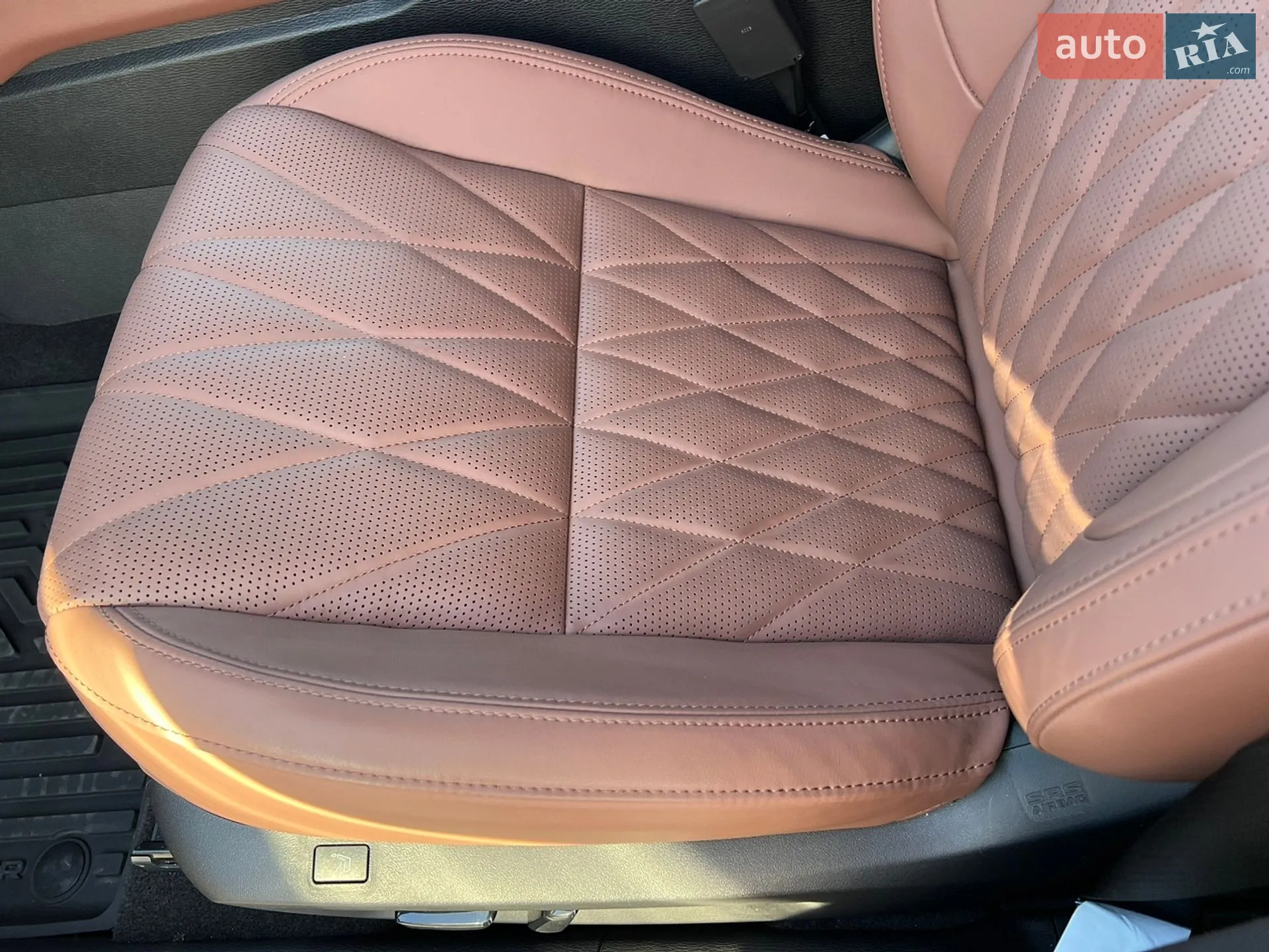 2025 Mitsubishi Outlander - мініатюра 22
