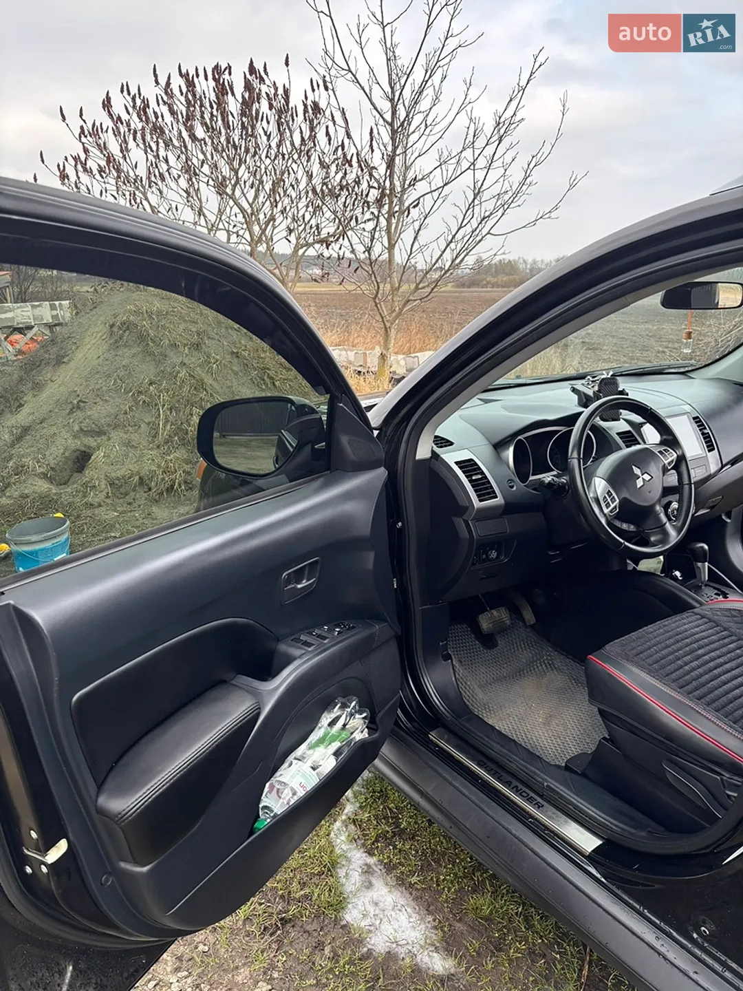 2010 Mitsubishi Outlander - мініатюра 16