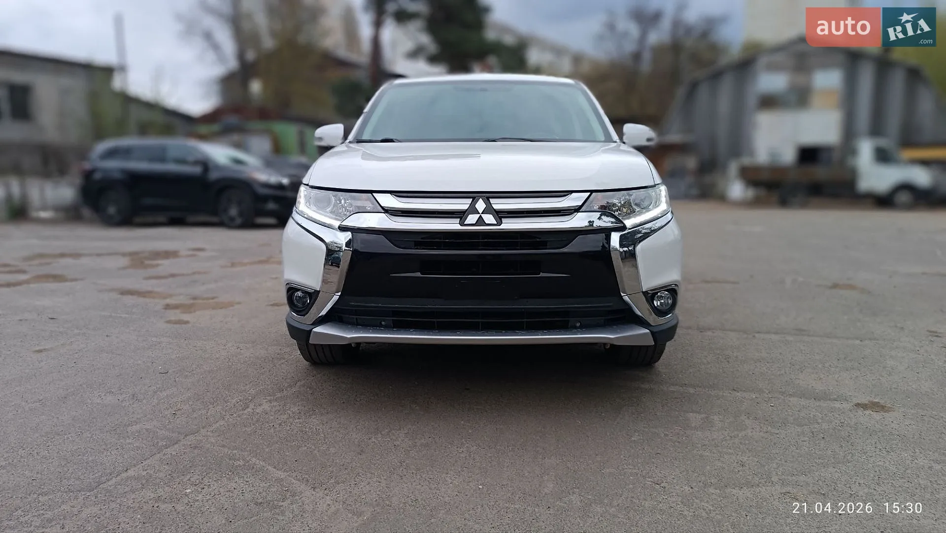 2017 Mitsubishi Outlander - мініатюра 4