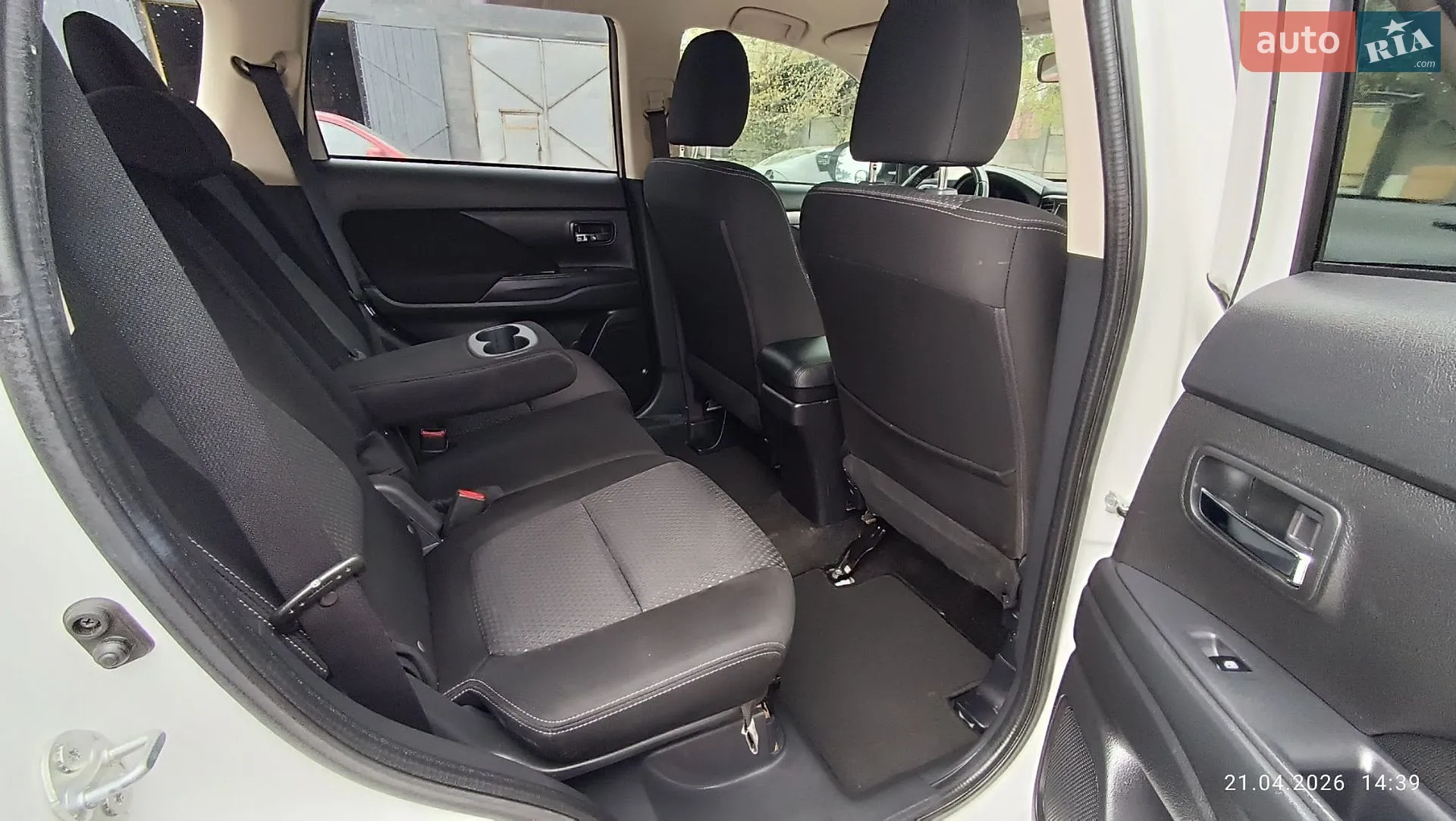 2017 Mitsubishi Outlander - мініатюра 24