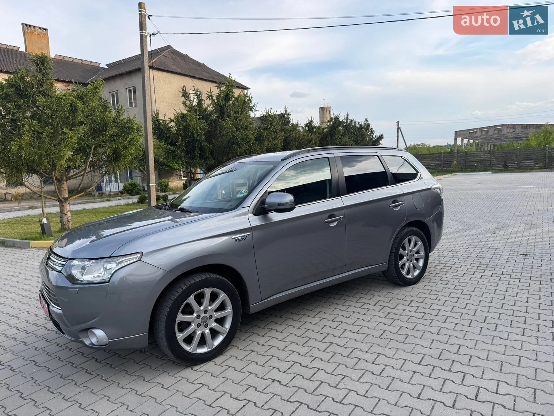 2013 Mitsubishi Outlander - мініатюра 15