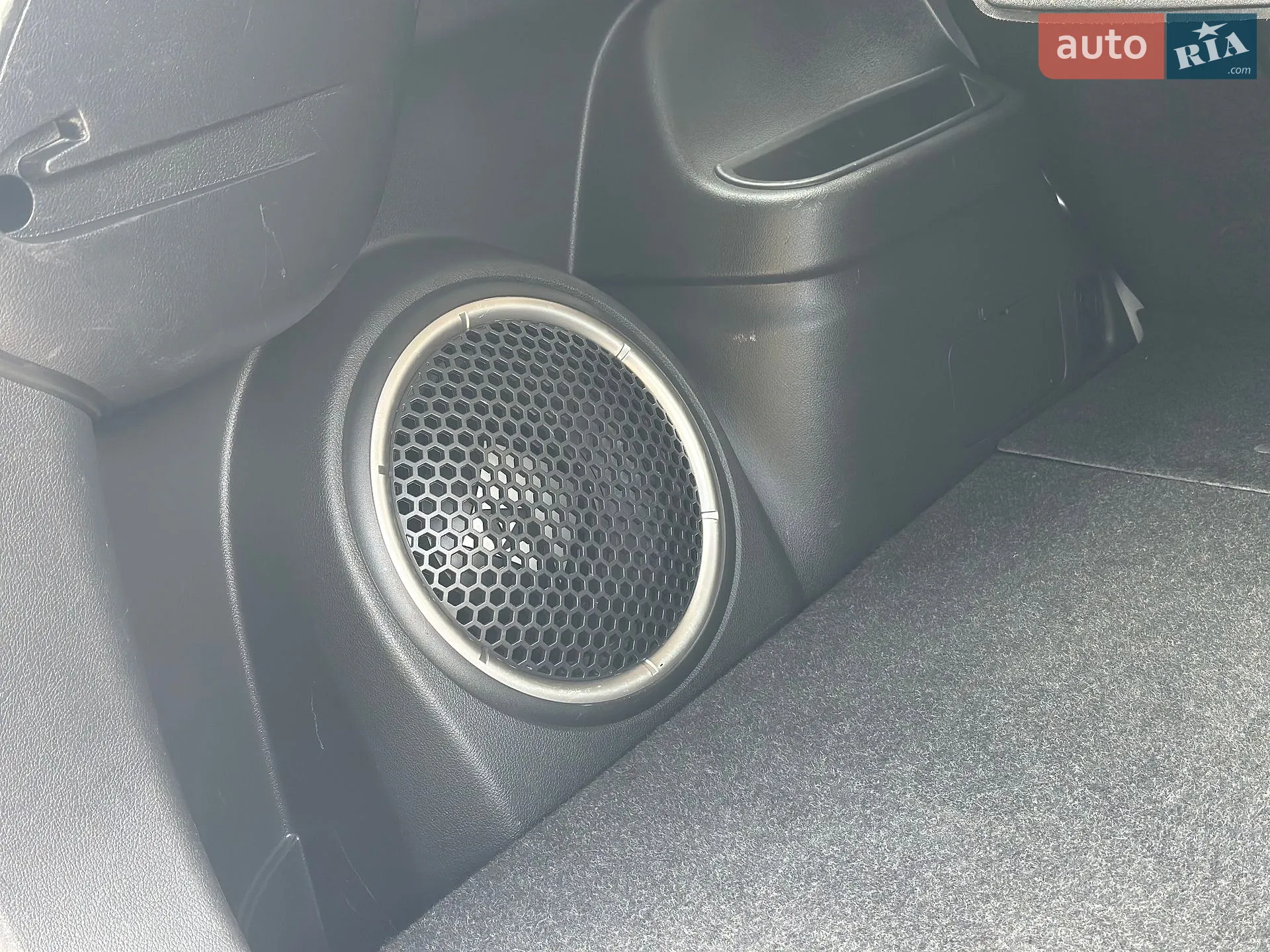 2014 Mitsubishi Outlander - мініатюра 83