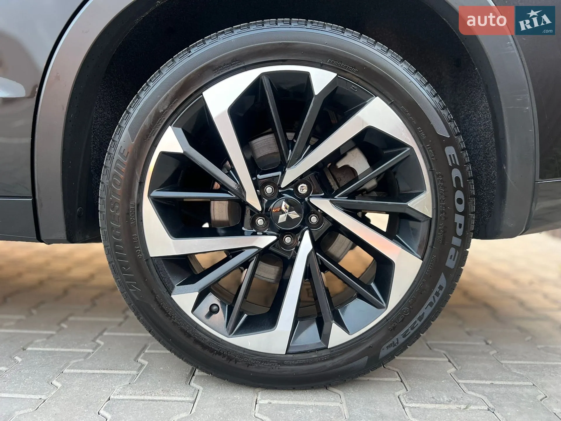 2023 Mitsubishi Outlander - мініатюра 11