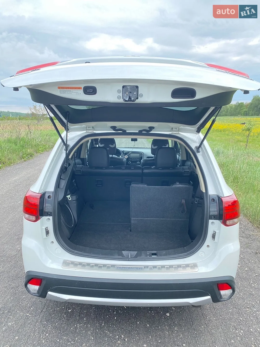 2015 Mitsubishi Outlander - мініатюра 16