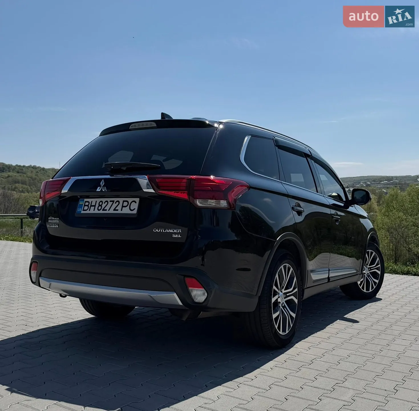 2017 Mitsubishi Outlander - мініатюра 15