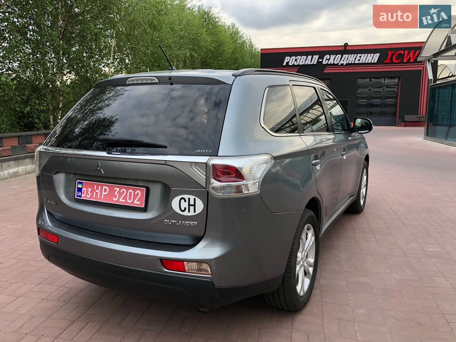 2013 Mitsubishi Outlander - мініатюра 7
