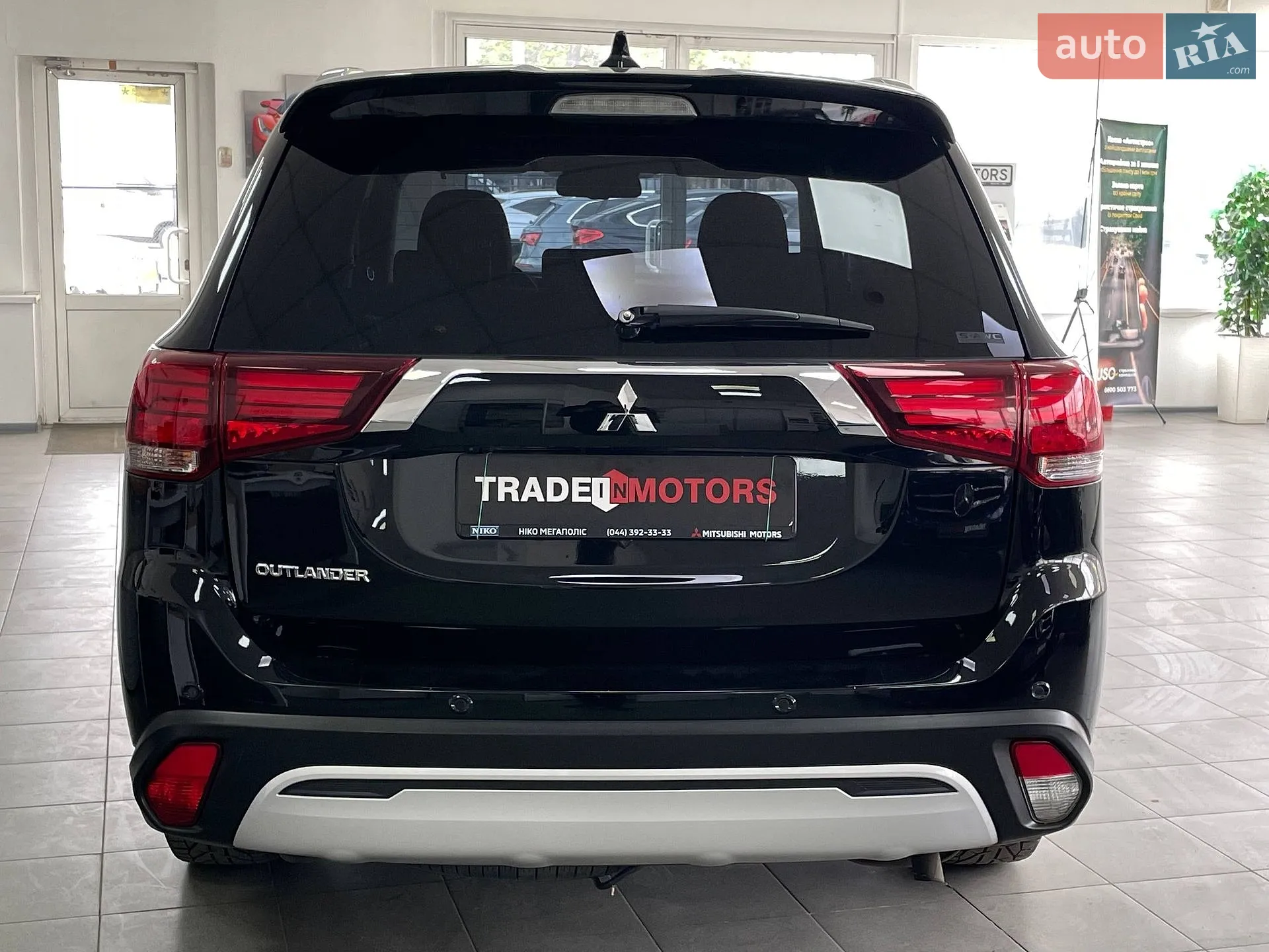 2020 Mitsubishi Outlander - мініатюра 11