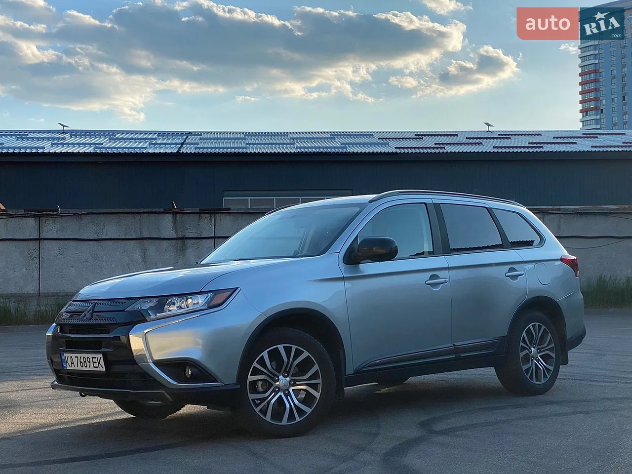 2016 Mitsubishi Outlander - мініатюра 37