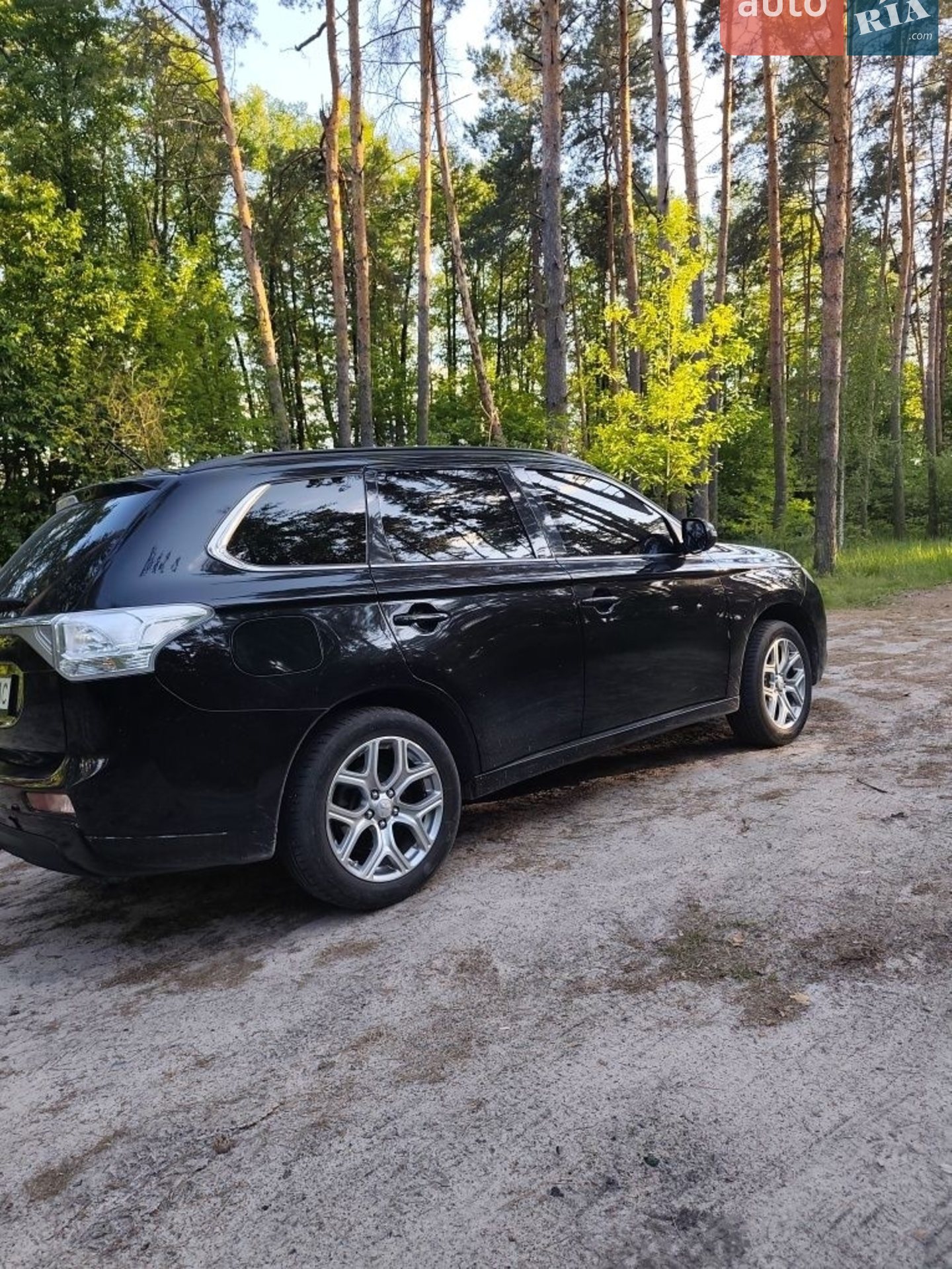 2013 Mitsubishi Outlander - мініатюра 2