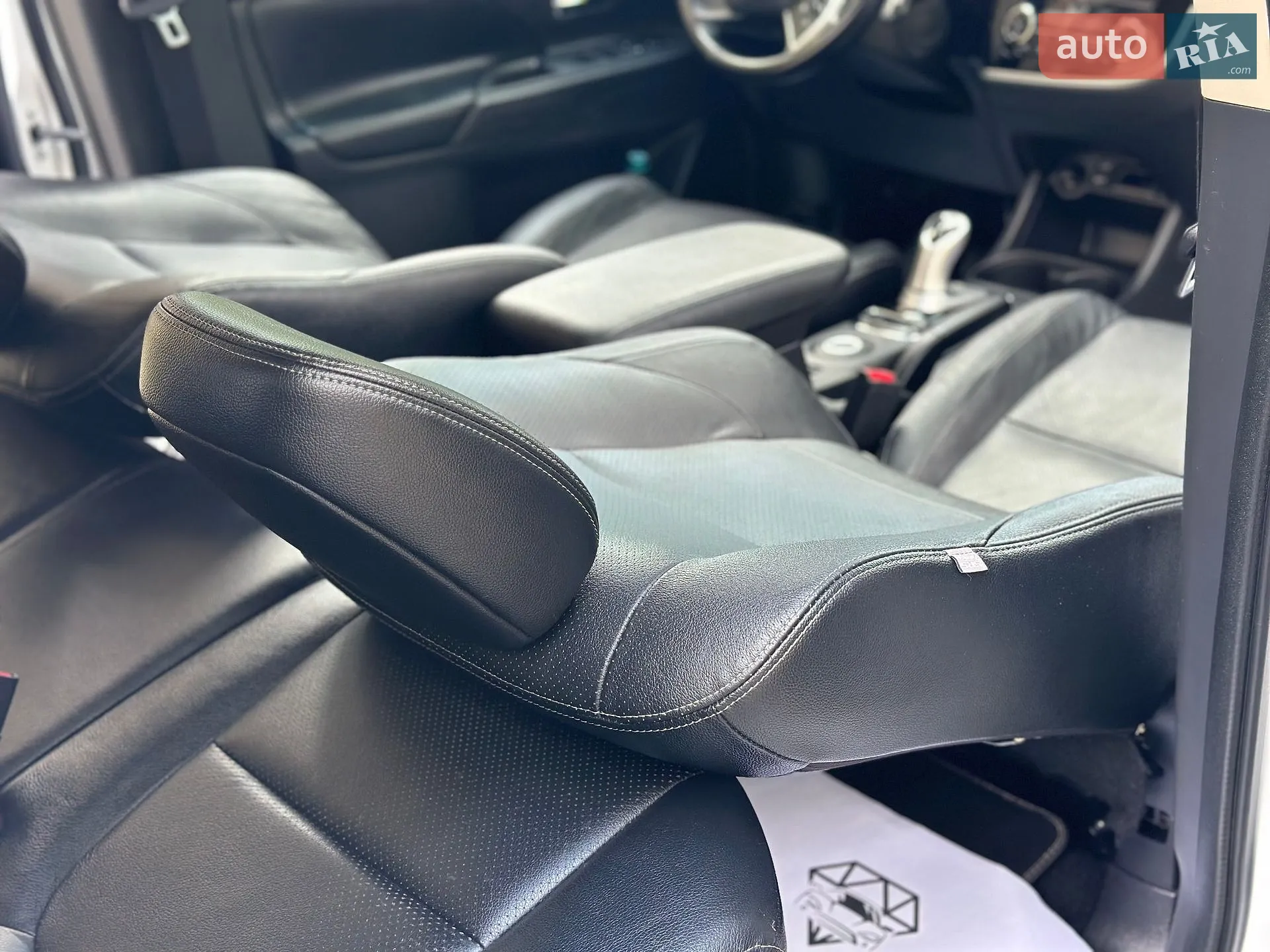 2015 Mitsubishi Outlander - мініатюра 54