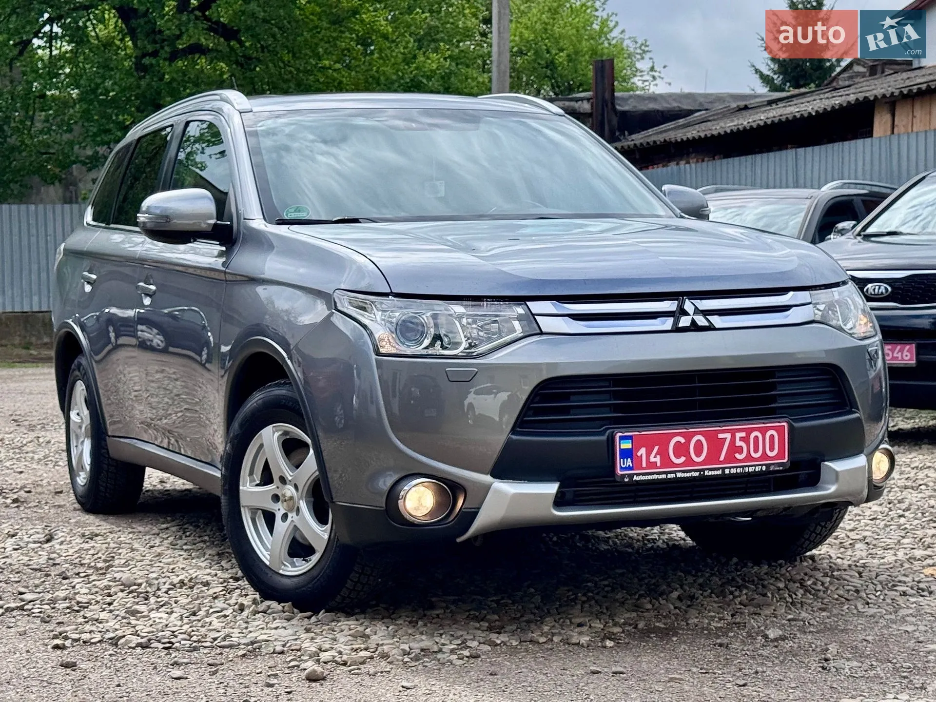 2014 Mitsubishi Outlander - мініатюра 4