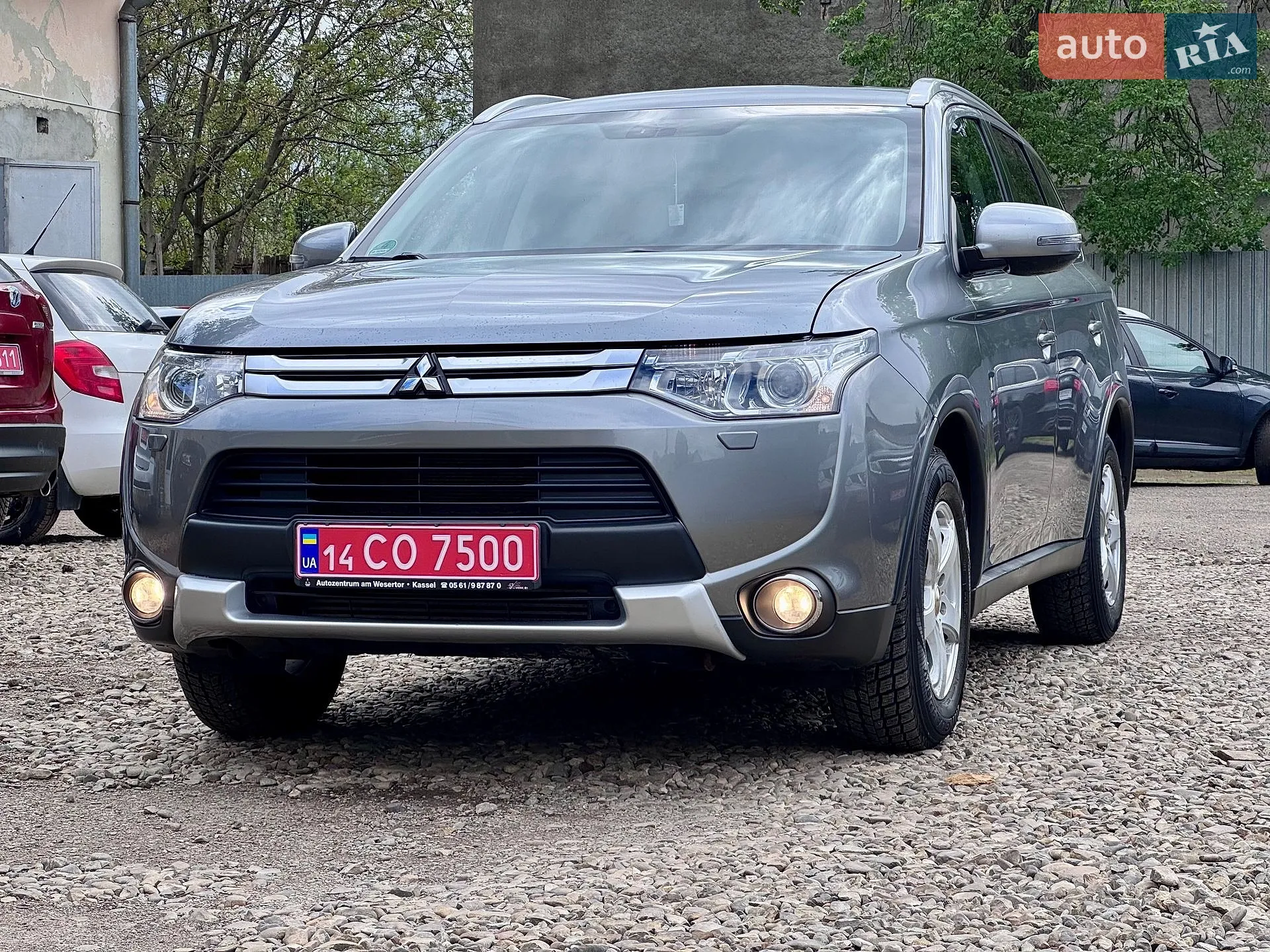 2014 Mitsubishi Outlander - мініатюра 15