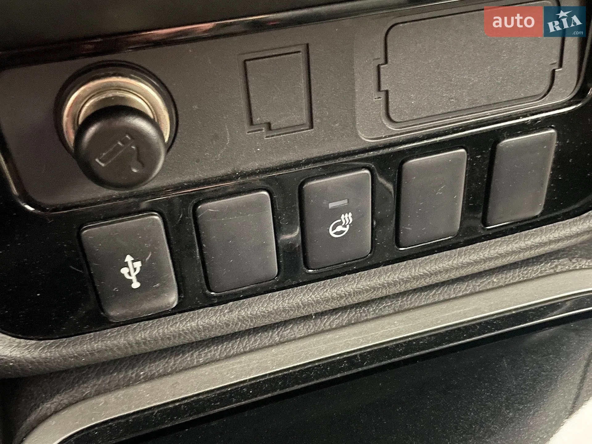 2018 Mitsubishi Outlander - мініатюра 12
