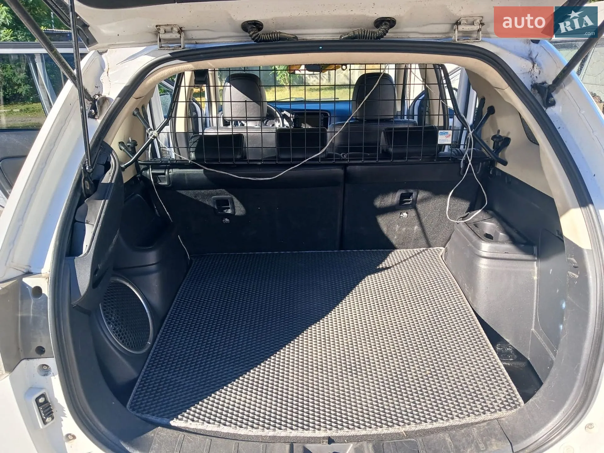 2014 Mitsubishi Outlander - мініатюра 9