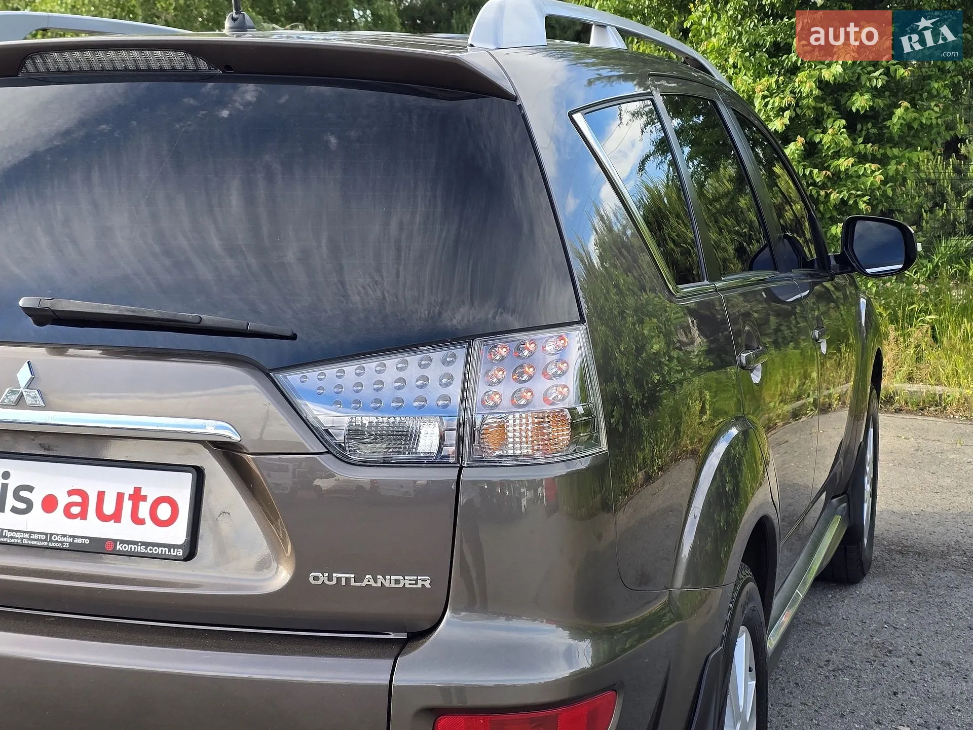 2010 Mitsubishi Outlander - мініатюра 10