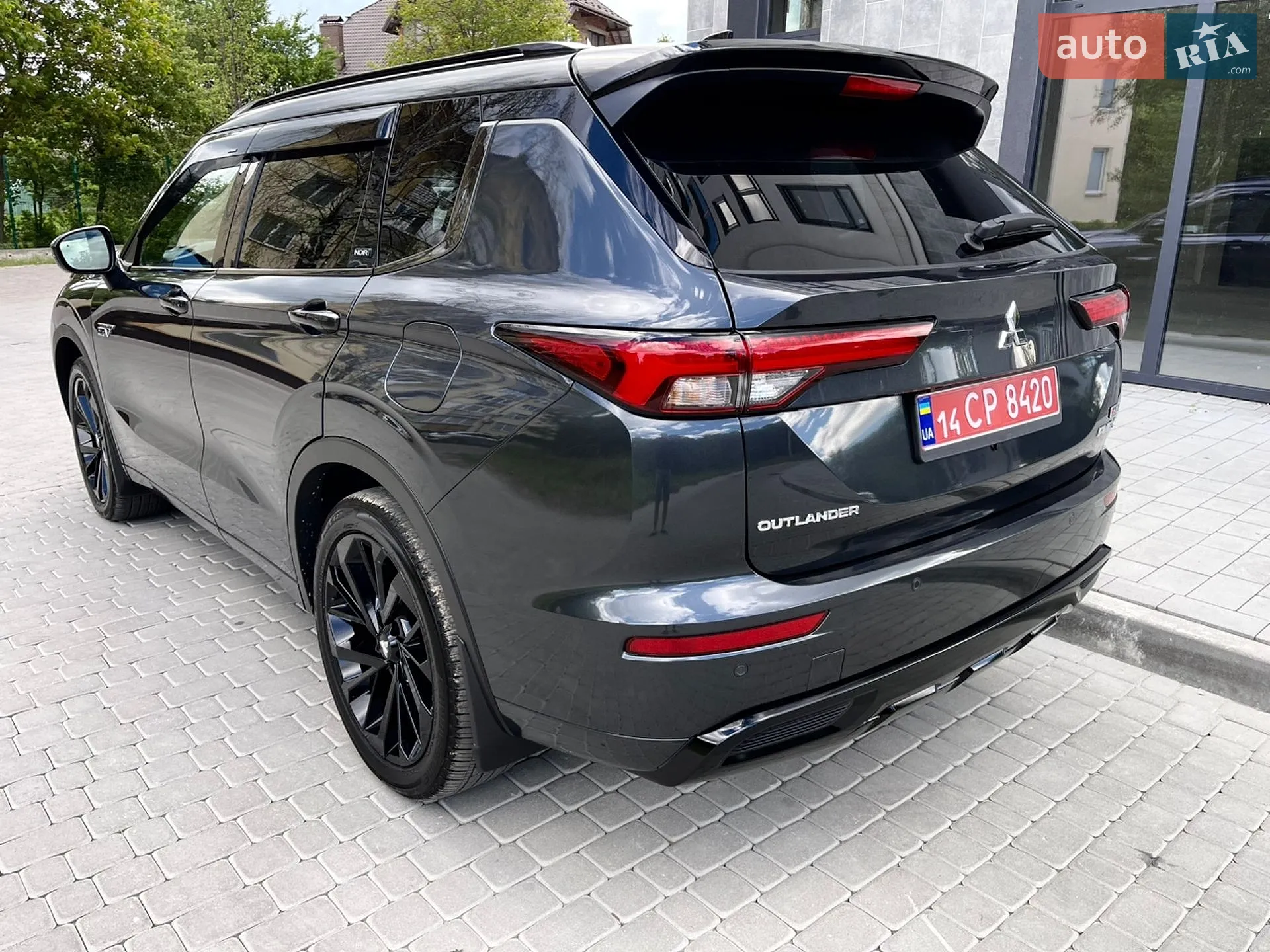 2025 Mitsubishi Outlander - мініатюра 8