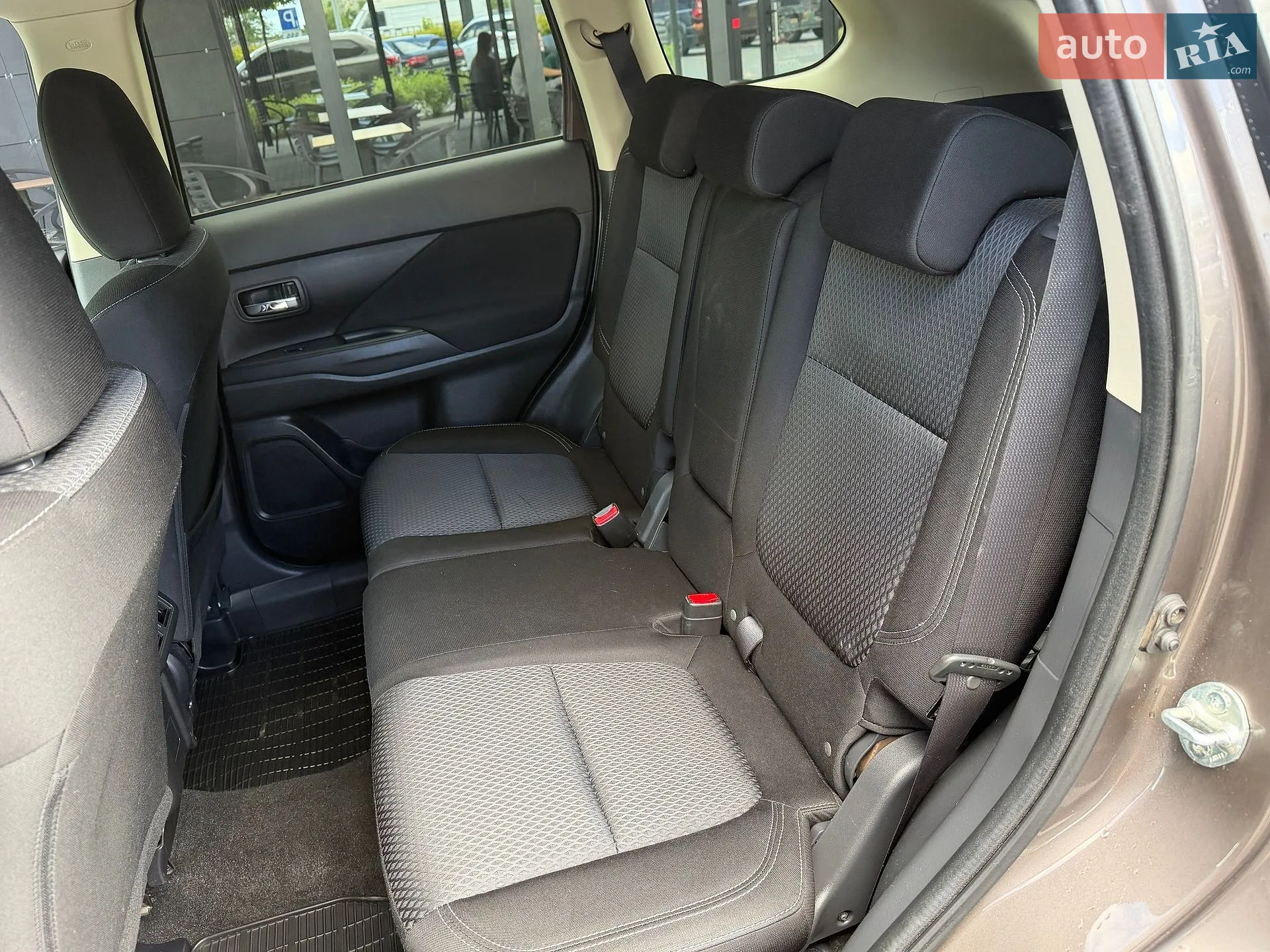 2018 Mitsubishi Outlander - мініатюра 12