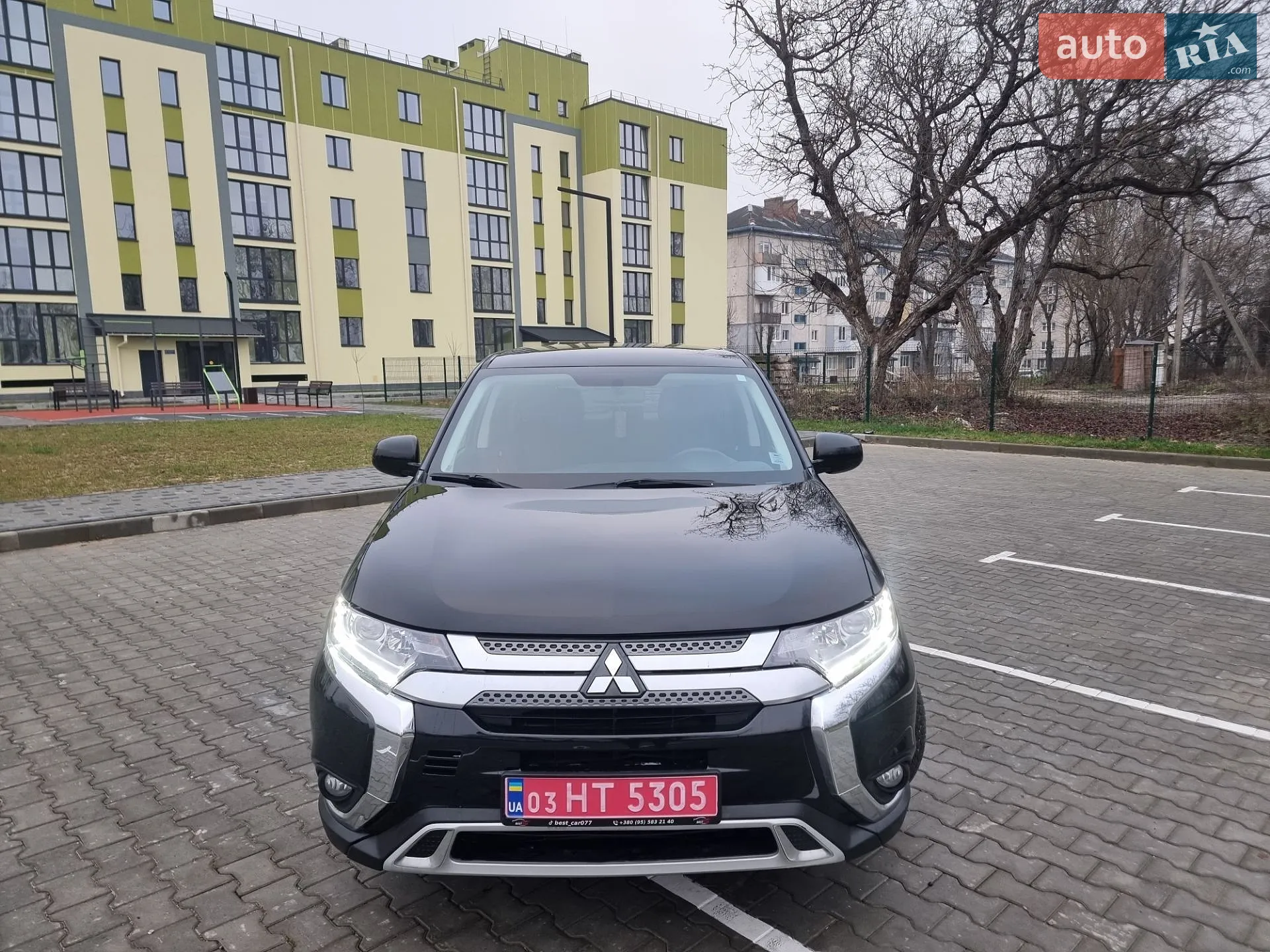 2020 Mitsubishi Outlander - мініатюра 3