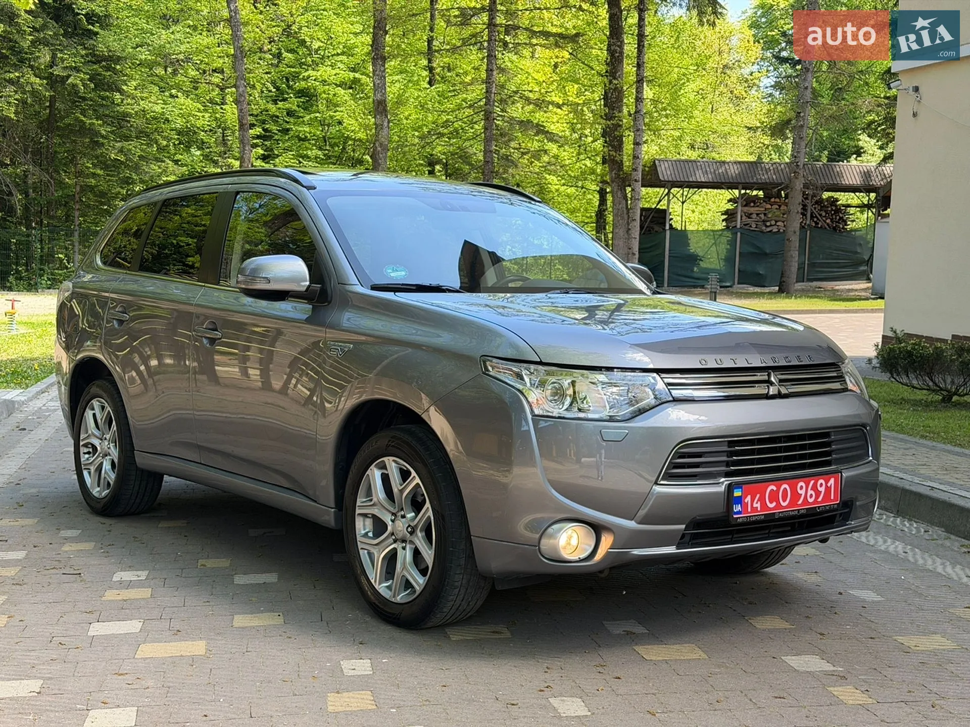 2014 Mitsubishi Outlander - мініатюра 18