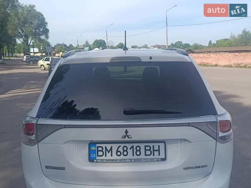 Mitsubishi Outlander 2013 VIN JMBXTGF3WDZ009791 фото оголошення 4 з 37