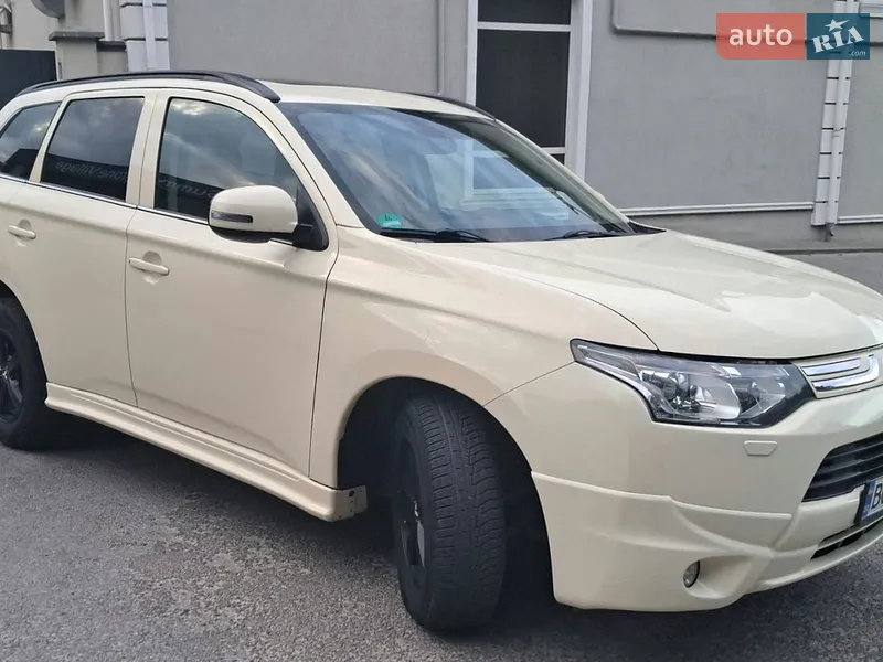 Mitsubishi Outlander