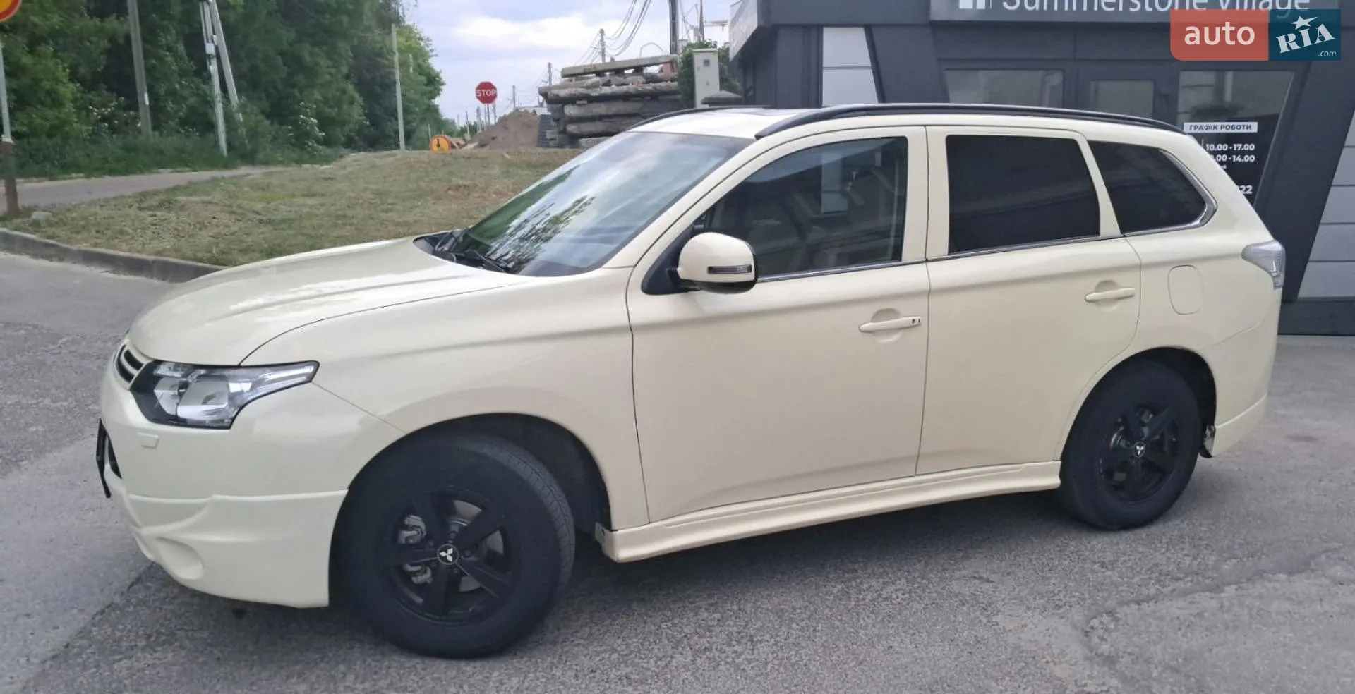 2012 Mitsubishi Outlander - мініатюра 9
