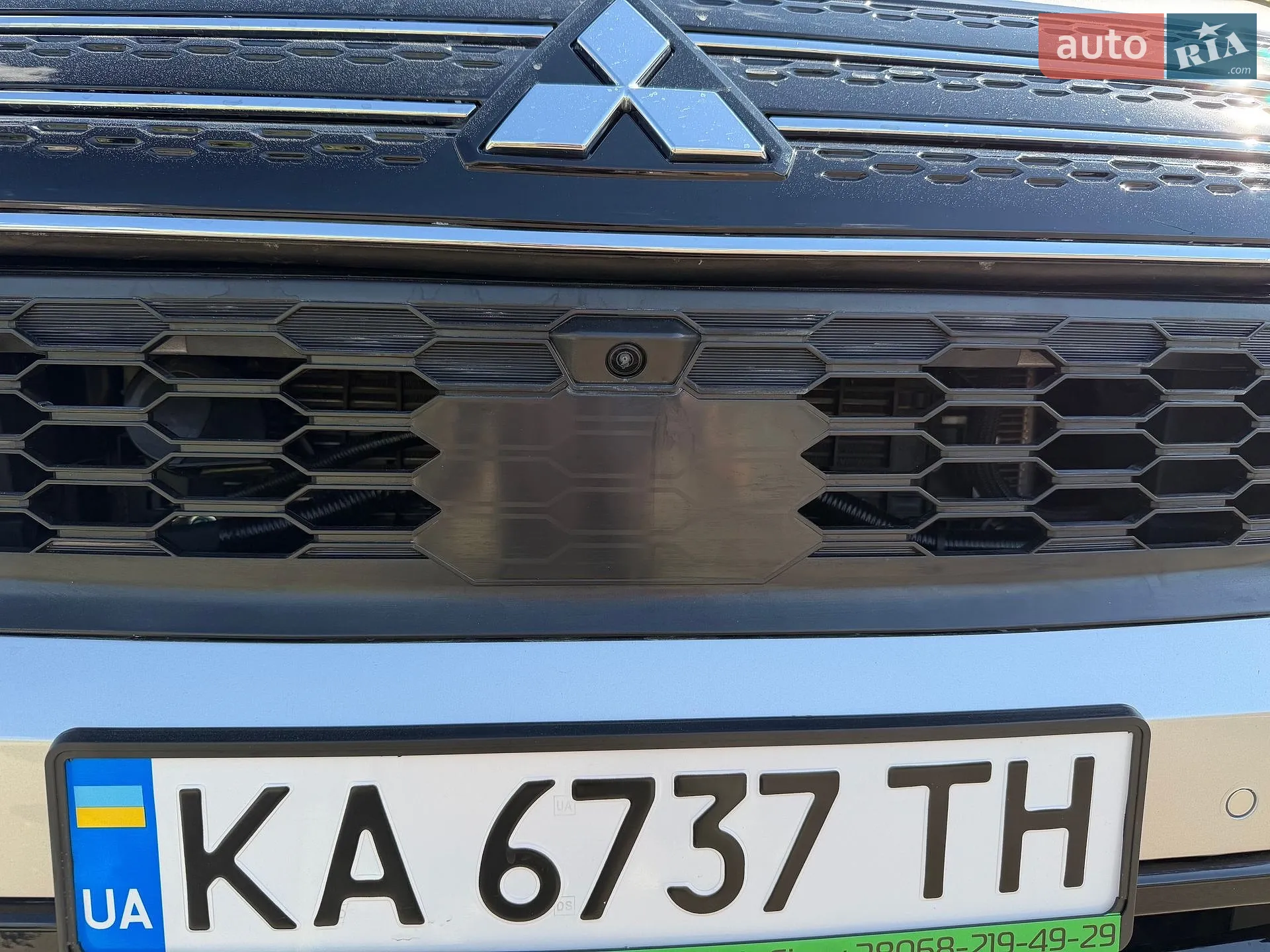 2022 Mitsubishi Outlander - мініатюра 3