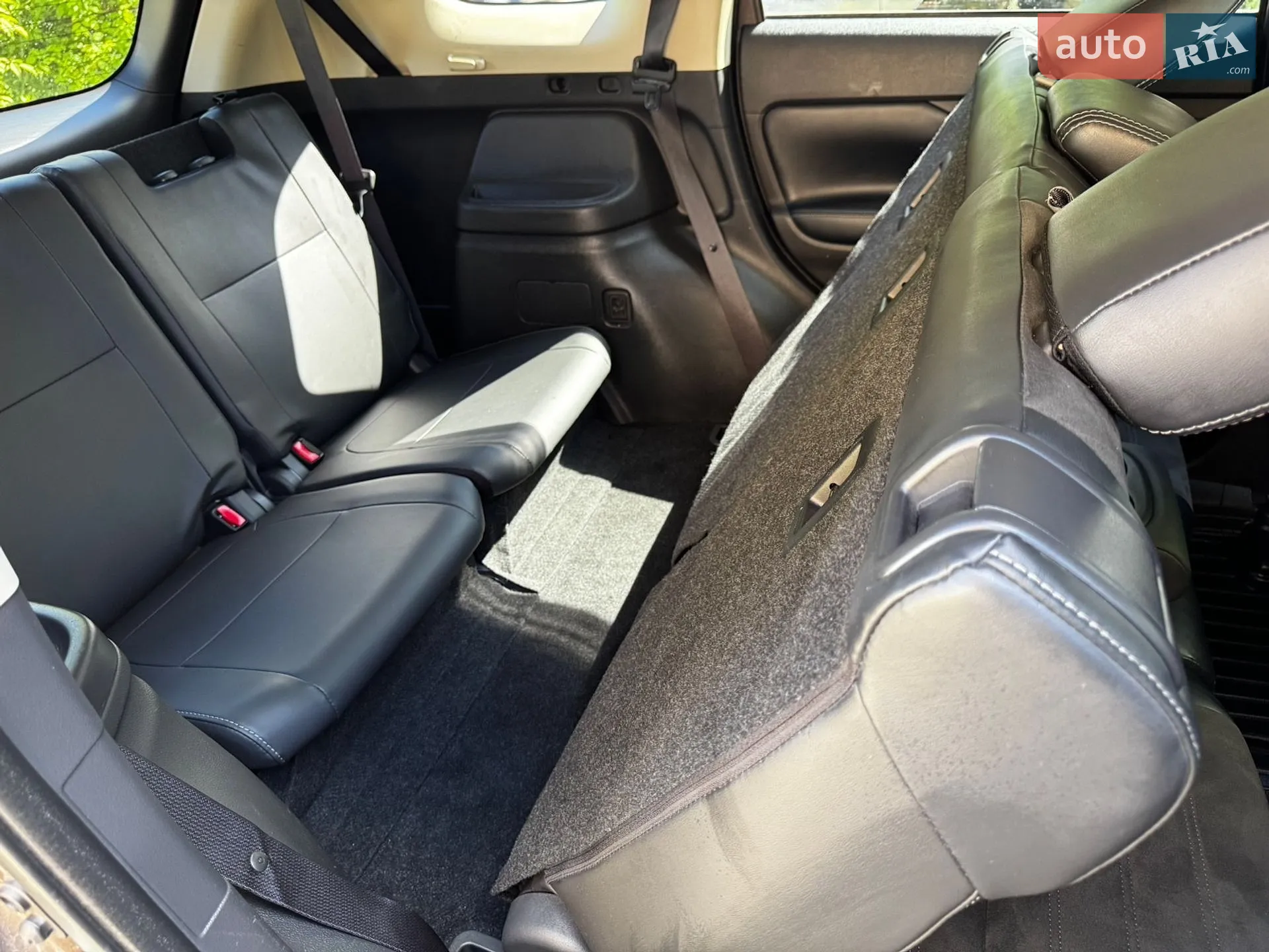 2019 Mitsubishi Outlander - мініатюра 26