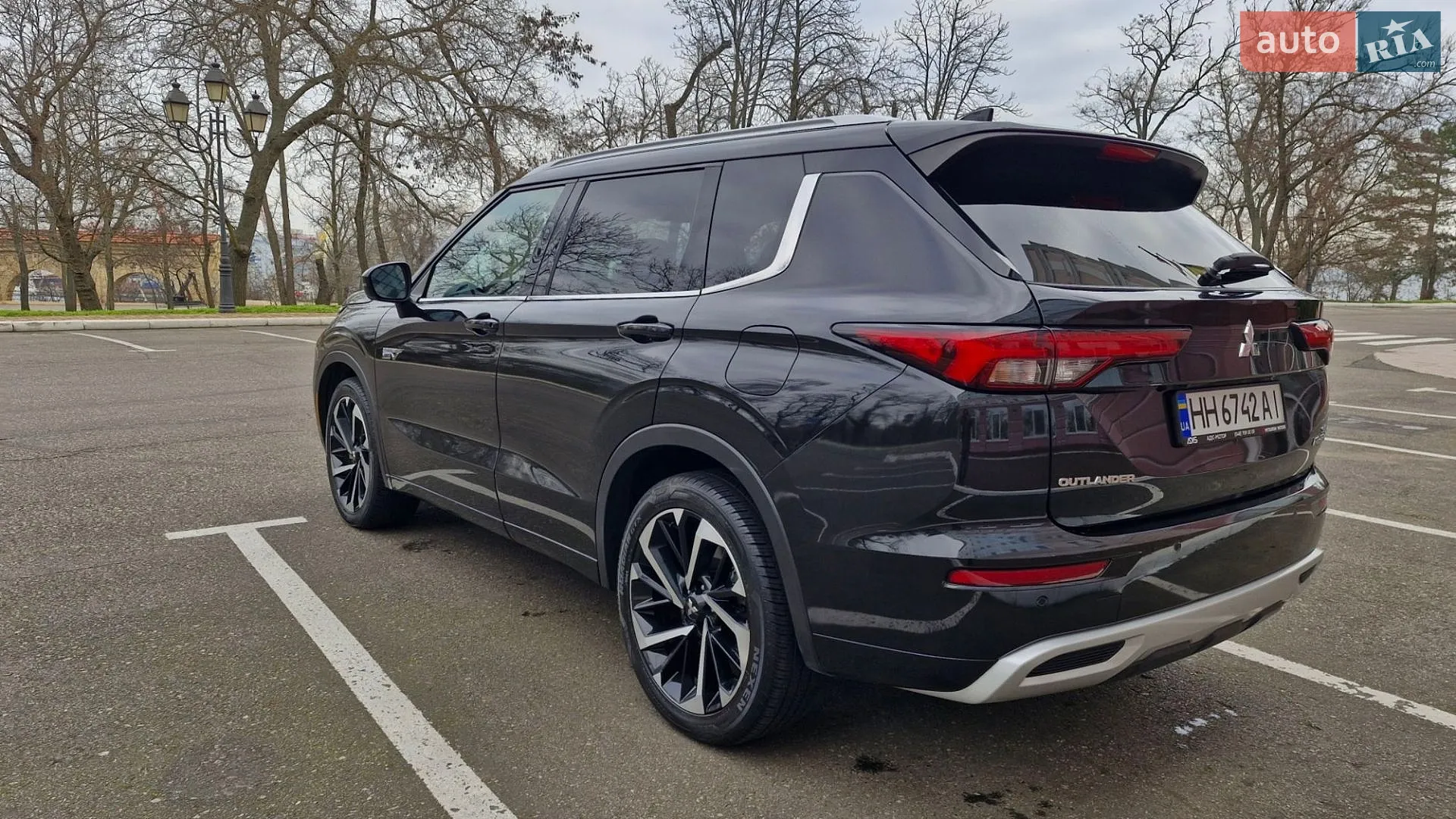 2023 Mitsubishi Outlander - мініатюра 11