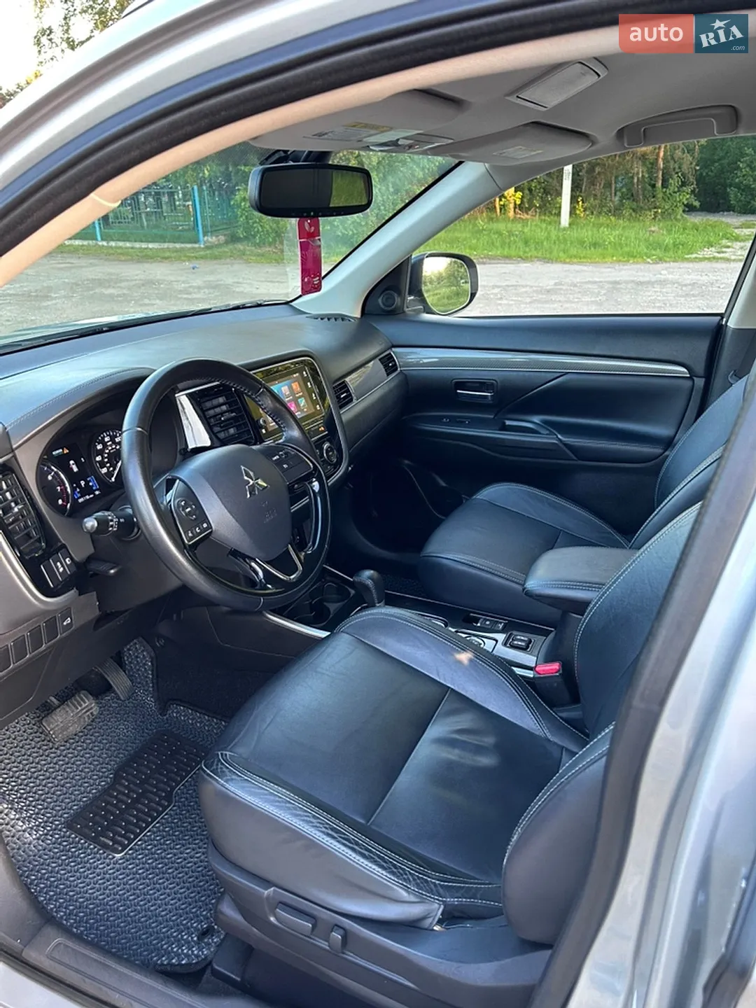 2018 Mitsubishi Outlander - мініатюра 24