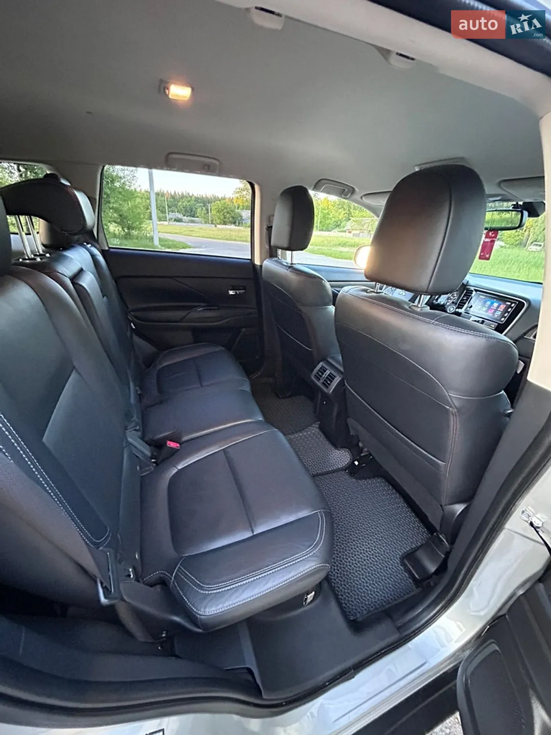 2018 Mitsubishi Outlander - мініатюра 31