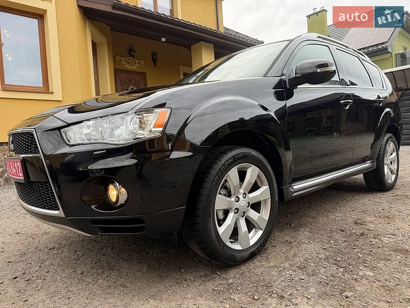 Mitsubishi Outlander