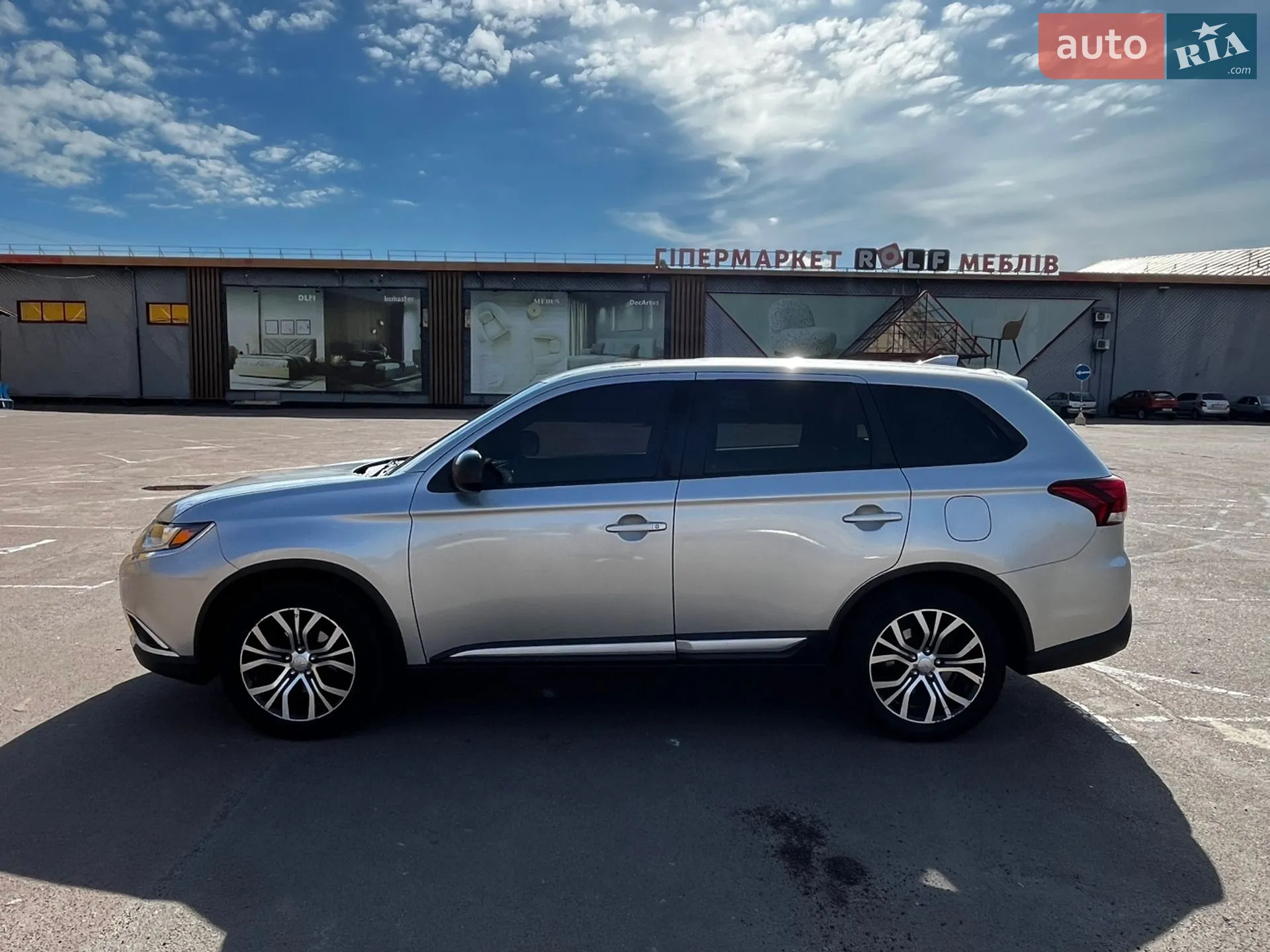 2018 Mitsubishi Outlander - мініатюра 4