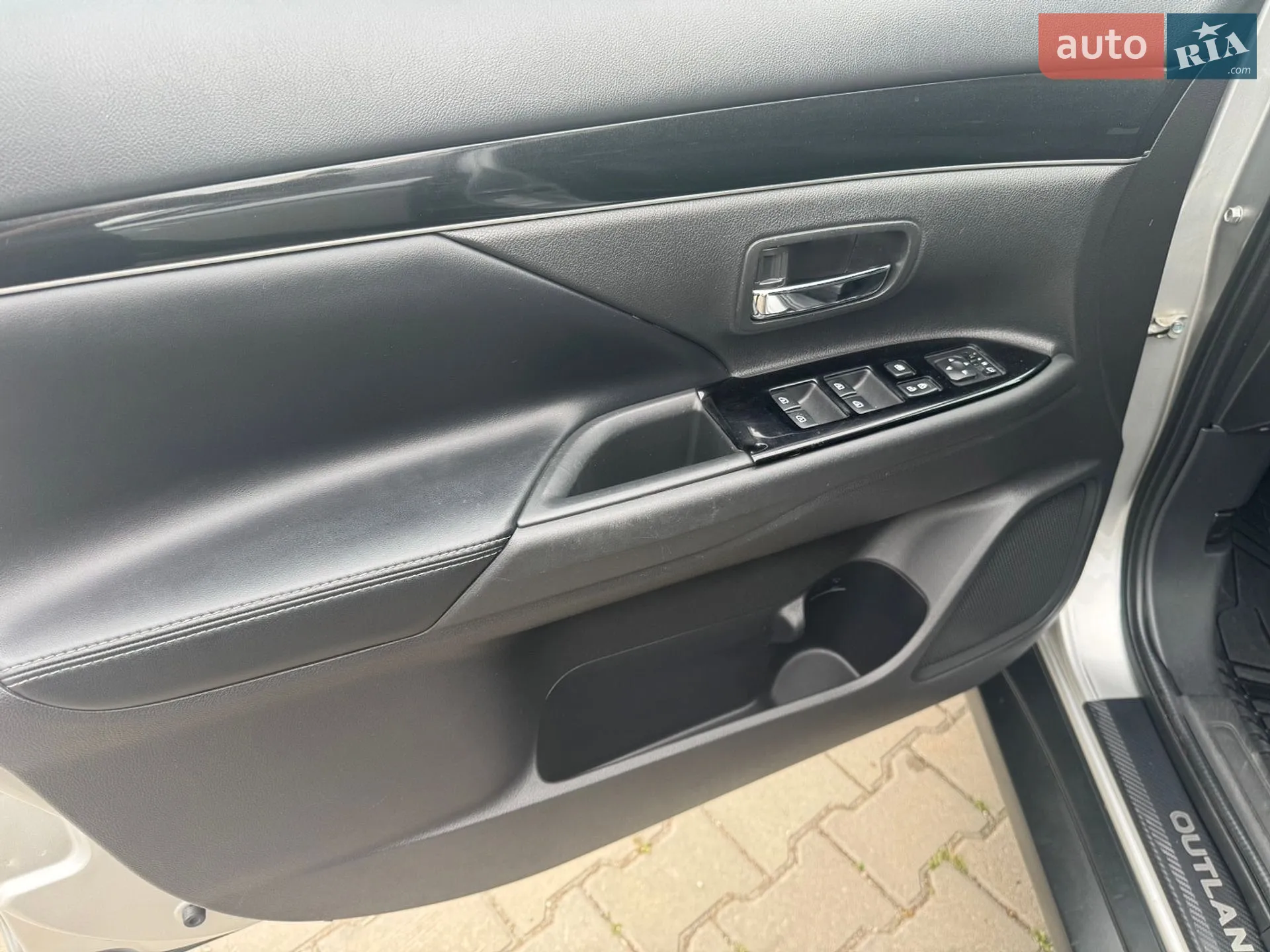 2018 Mitsubishi Outlander - мініатюра 9