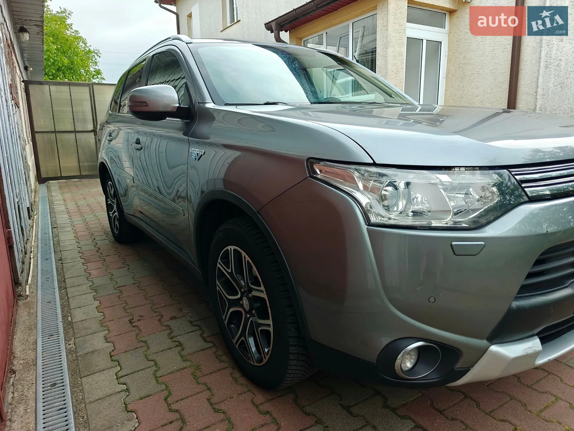 2015 Mitsubishi Outlander - мініатюра 6