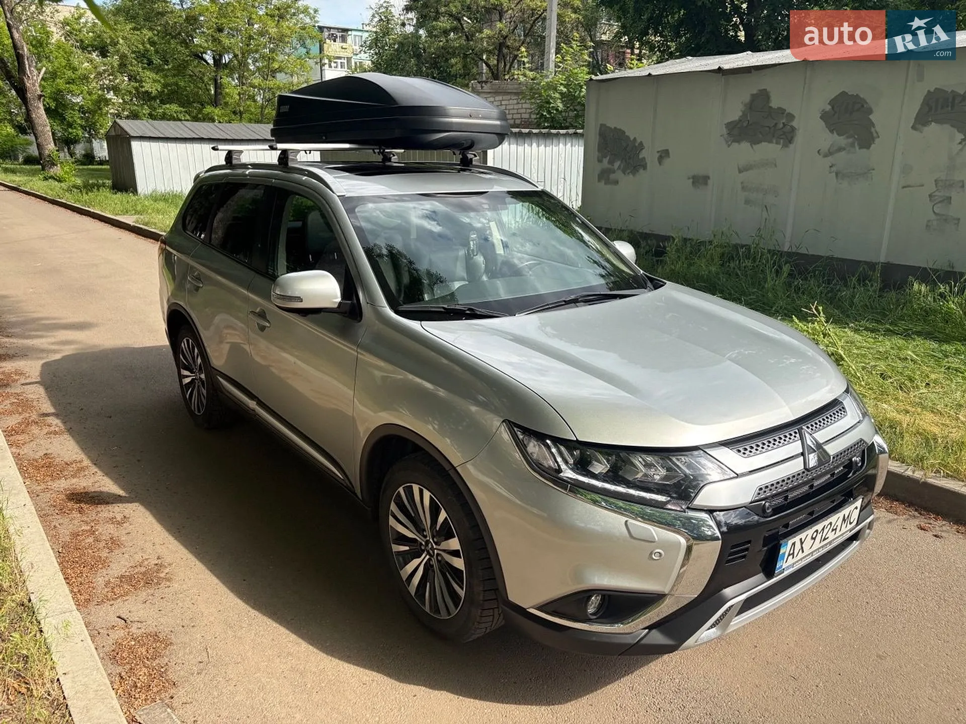 2021 Mitsubishi Outlander - мініатюра 8