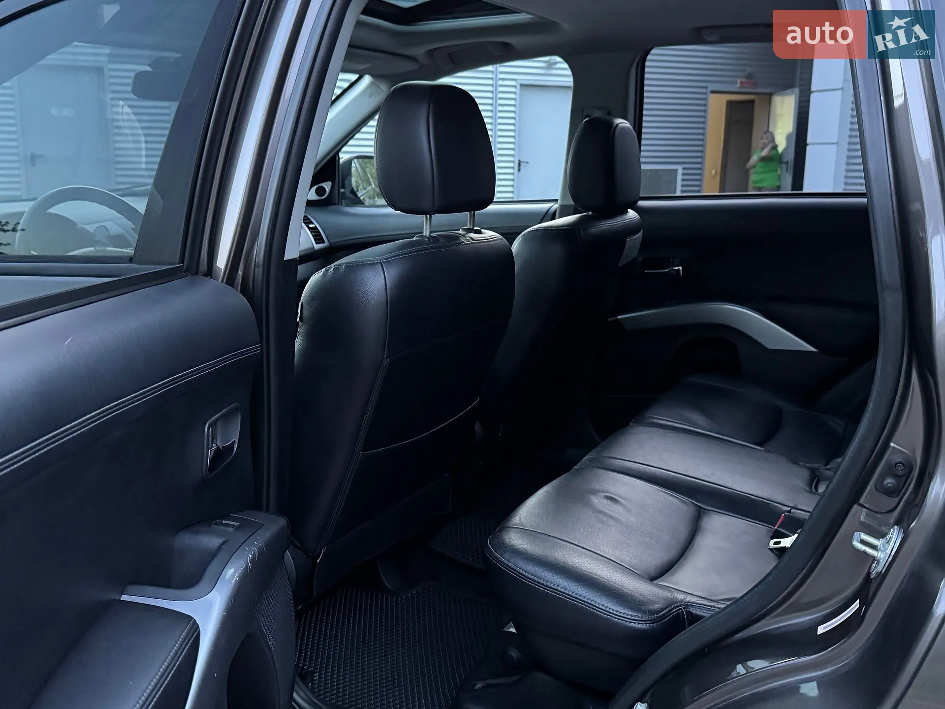 2010 Mitsubishi Outlander - мініатюра 28