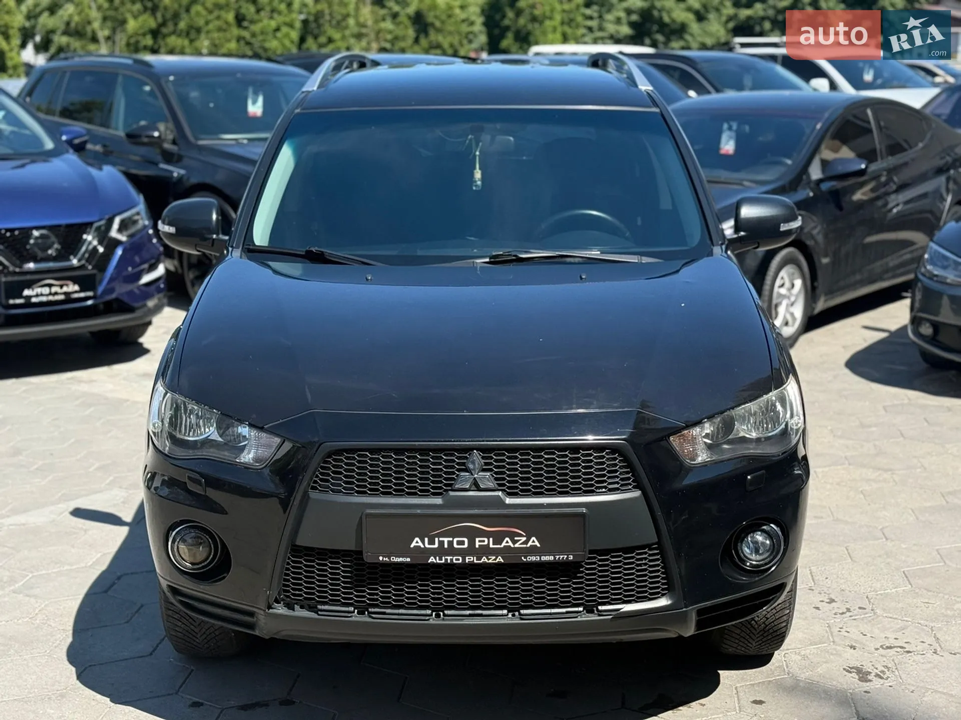 2010 Mitsubishi Outlander - мініатюра 2