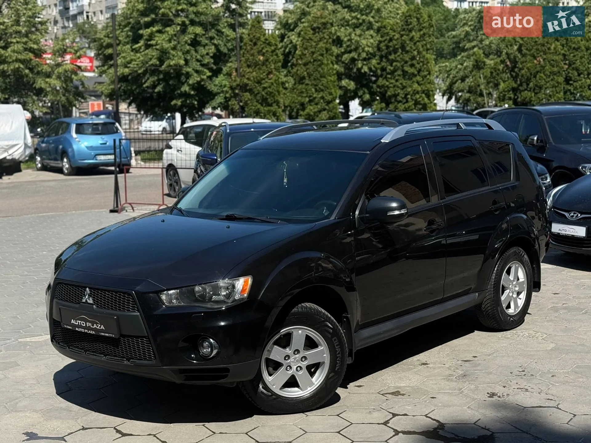 2010 Mitsubishi Outlander - мініатюра 8