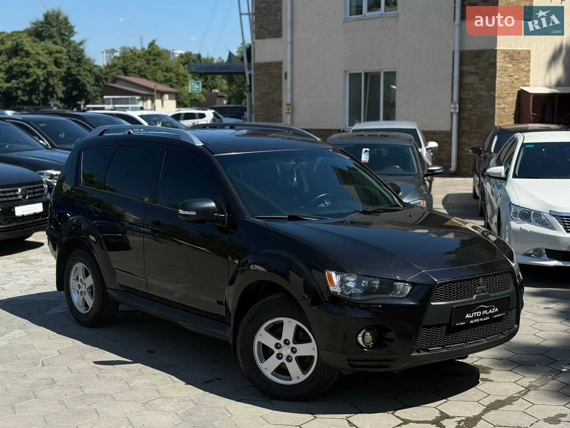 2010 Mitsubishi Outlander - мініатюра 15