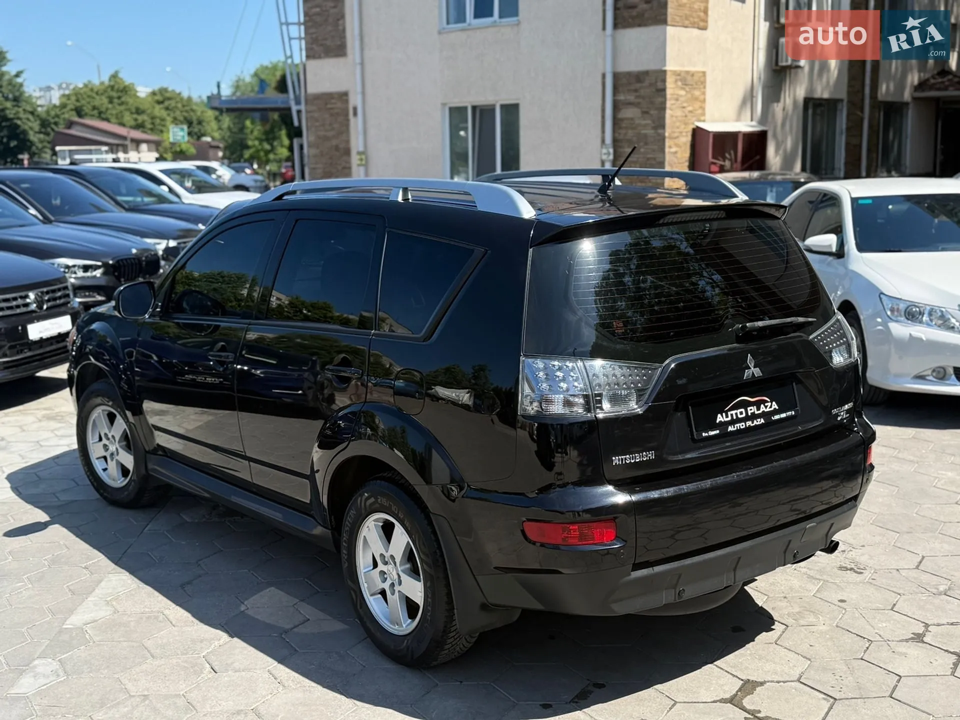 2010 Mitsubishi Outlander - мініатюра 29