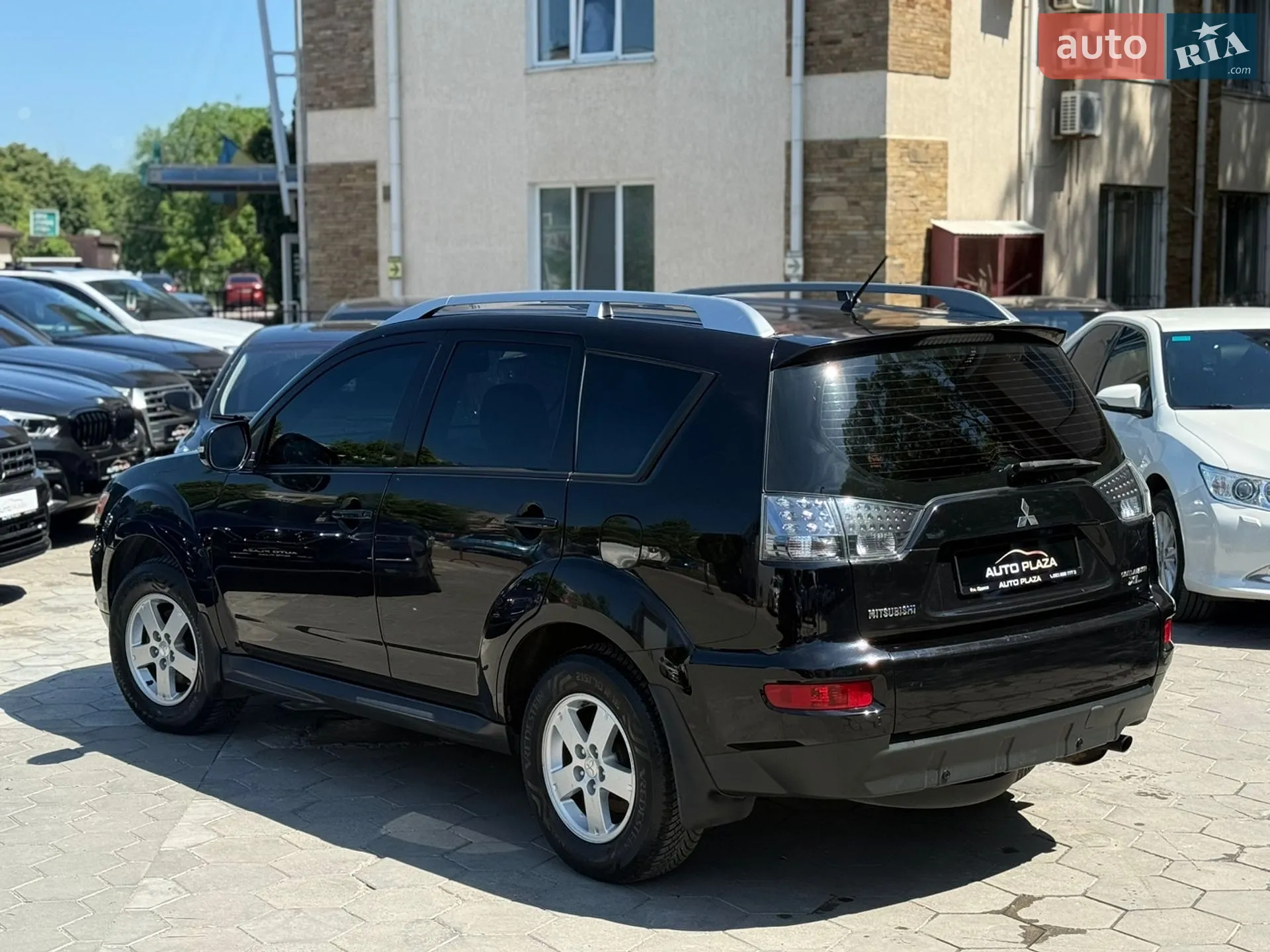 2010 Mitsubishi Outlander - мініатюра 31