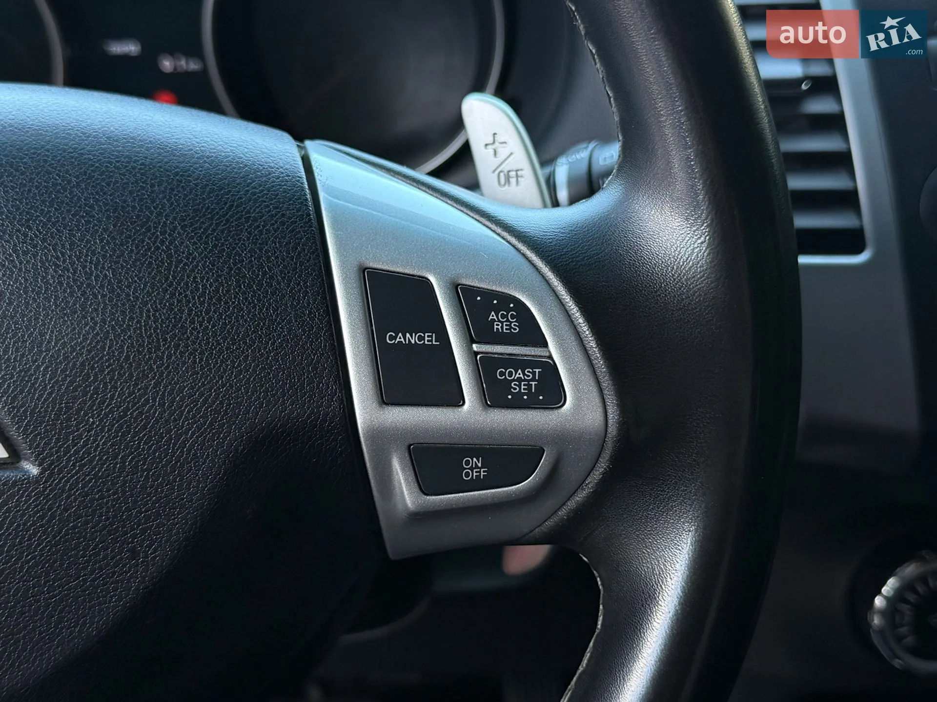 2010 Mitsubishi Outlander - мініатюра 47